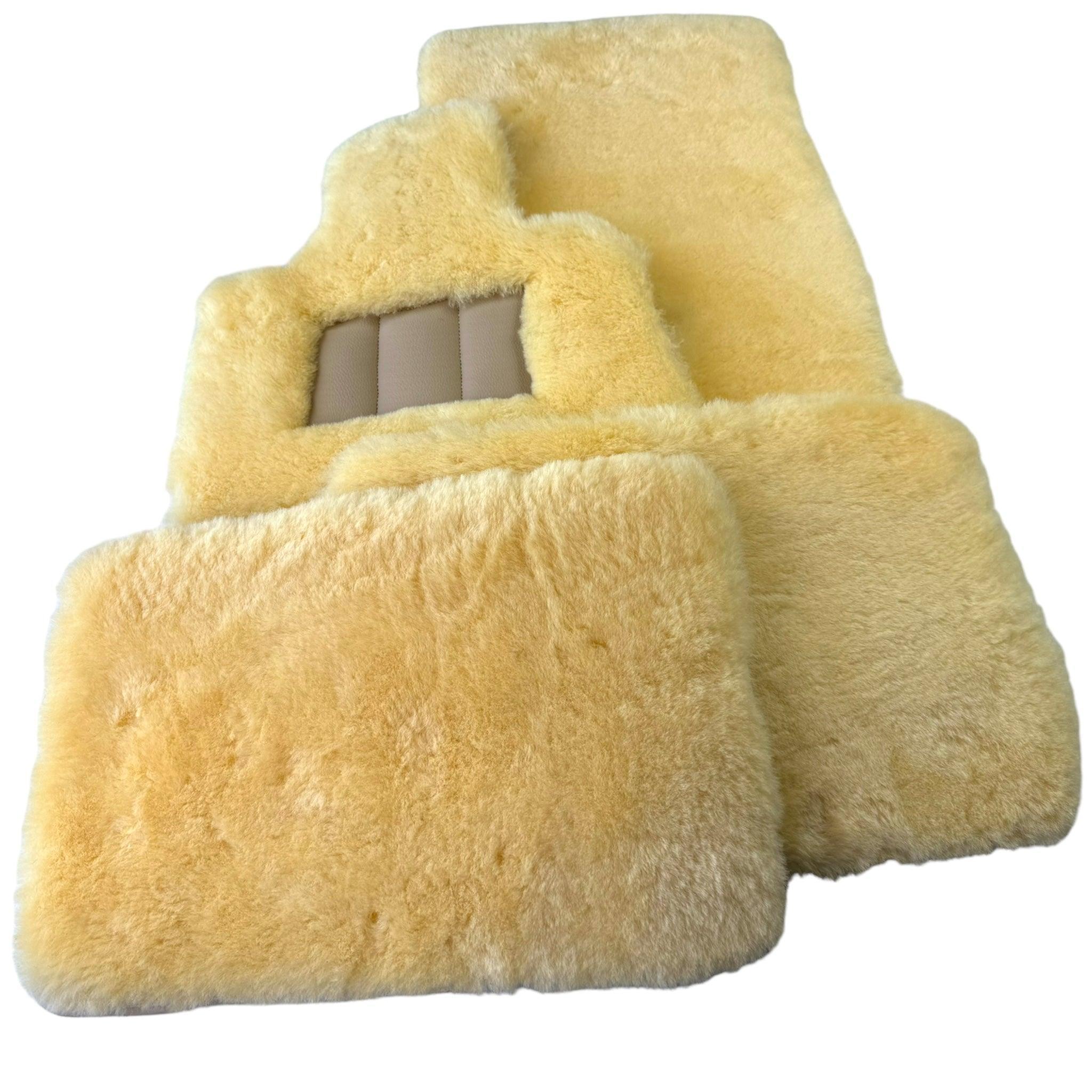 Natural Color Medical Sheepskin Floor Mats for Rolls Royce Phantom VIII (2017-2024) | Relugan - AutoWin