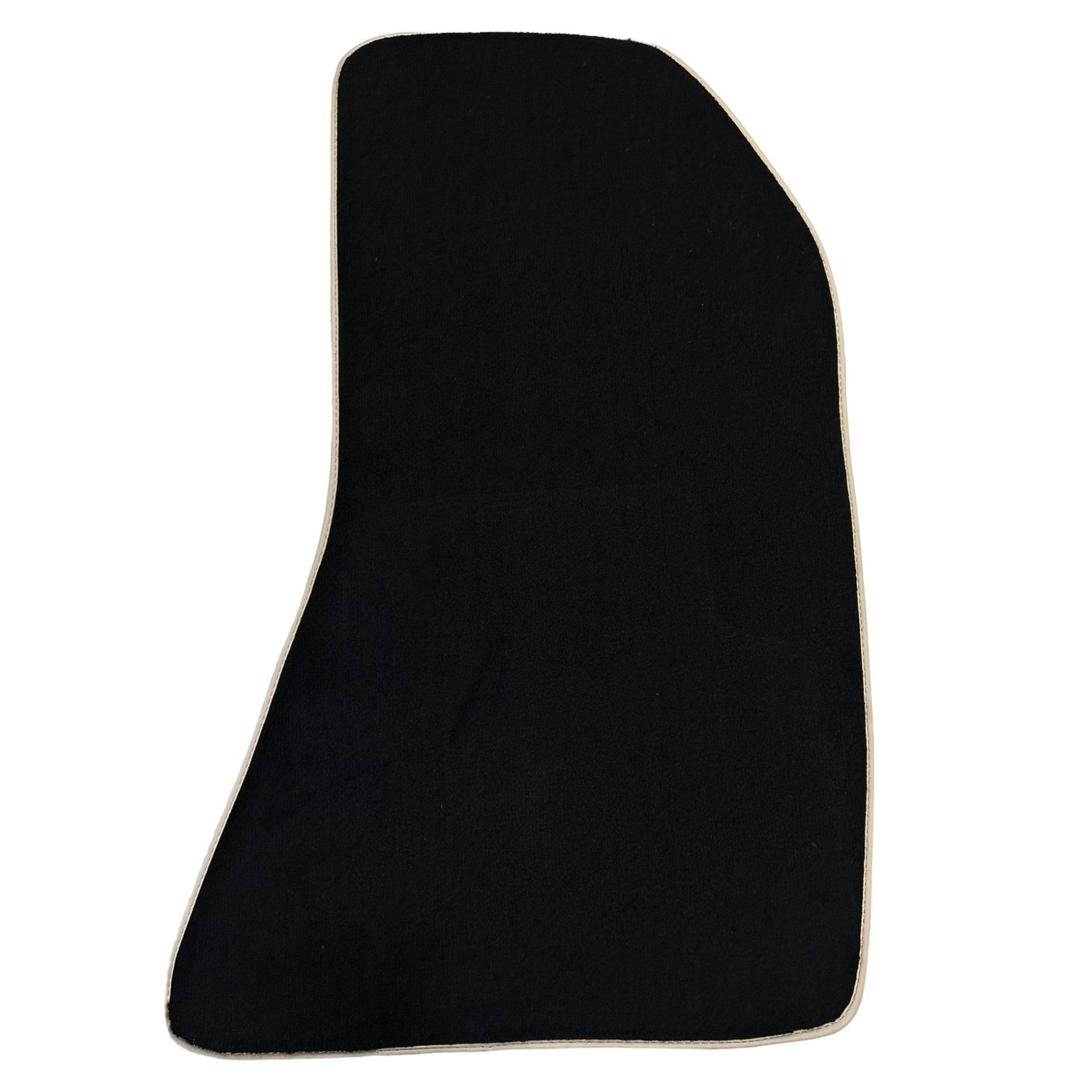 Black Floor Mats for Alfa Romeo 159 4-door Sedan (2006-2011) - AutoWin