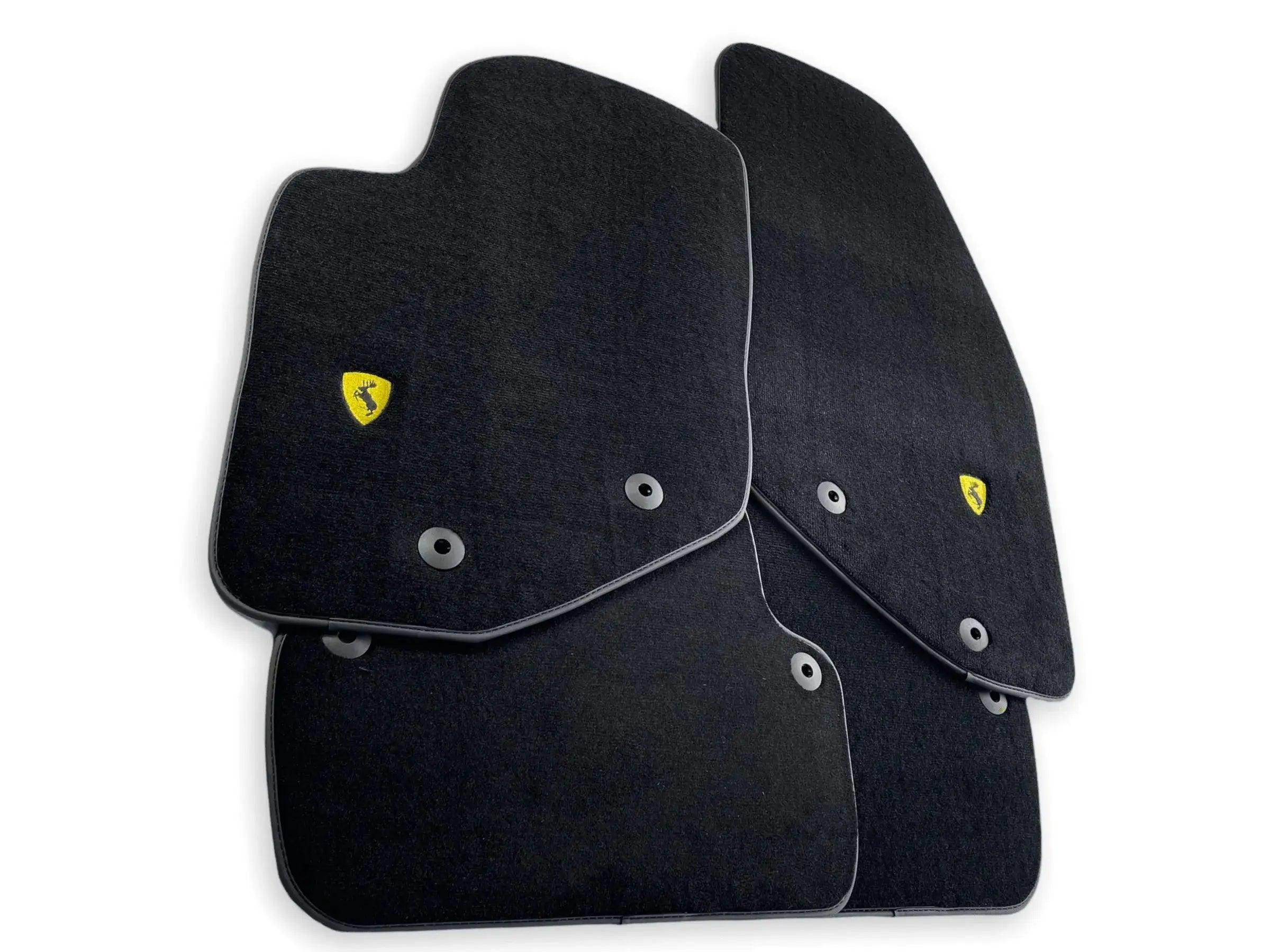 Floor Mats For Volvo XC70 (1997-2000) V70 CX - AutoWin