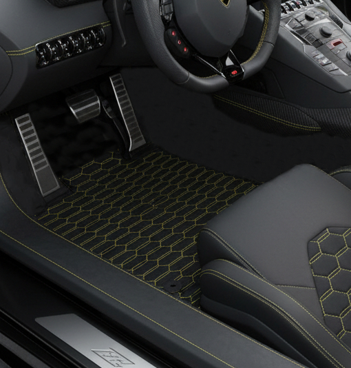 Tapetes de carro em pele personalizáveis com padrão hexagonal simétrico para Lamborghini Aventador SV (2012-2022) - AutoWin