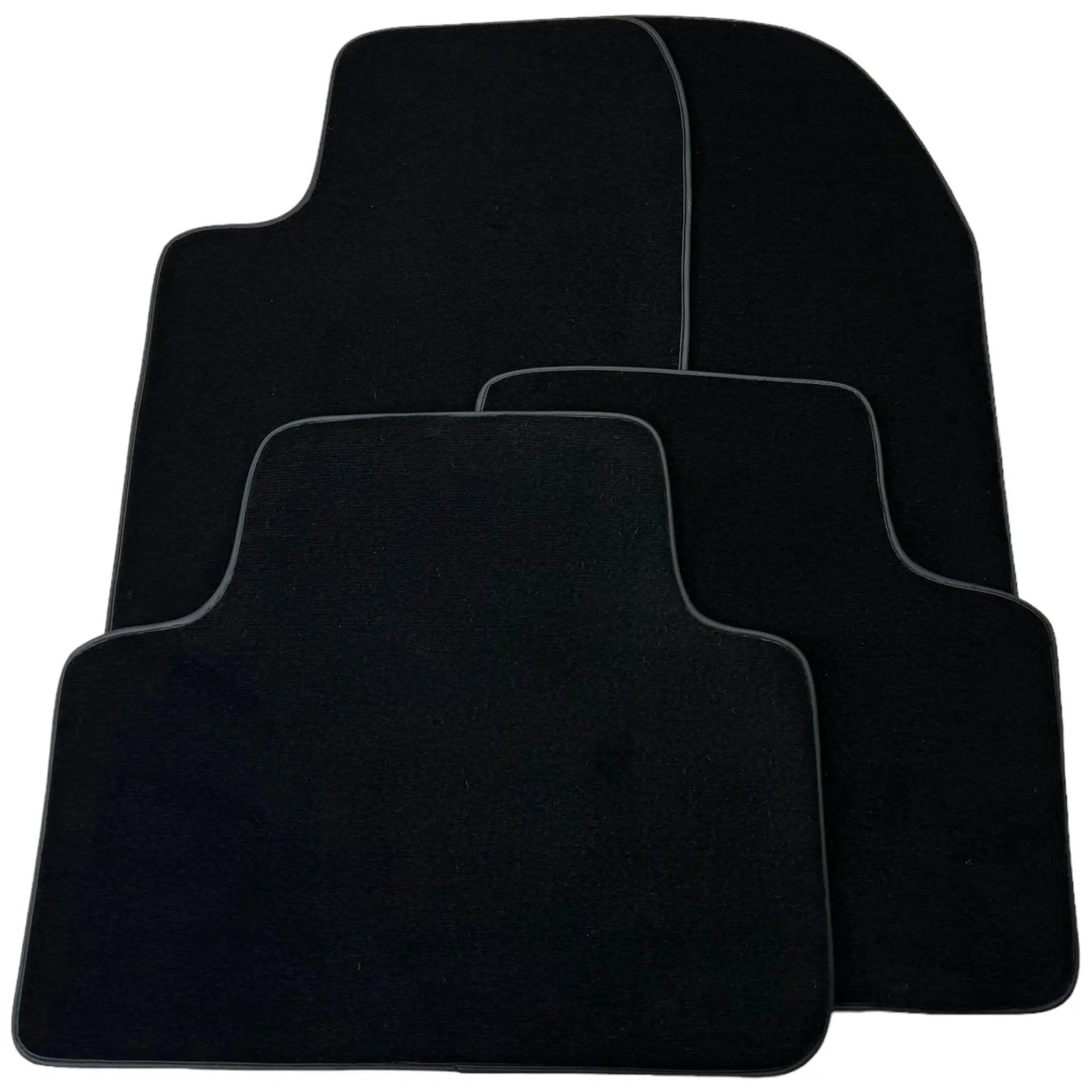 Black Floor Mats for Jeep Cherokee KK (2008-2013) - AutoWin