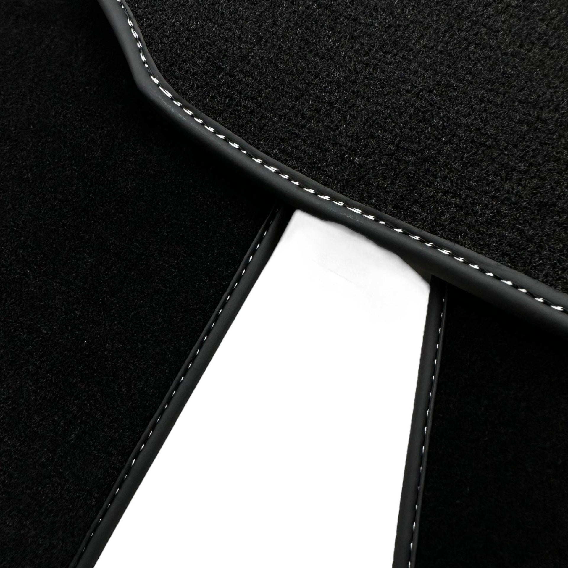 Black Floor Mats for Kia Ceed (2018-2024) Sportswagon - AutoWin