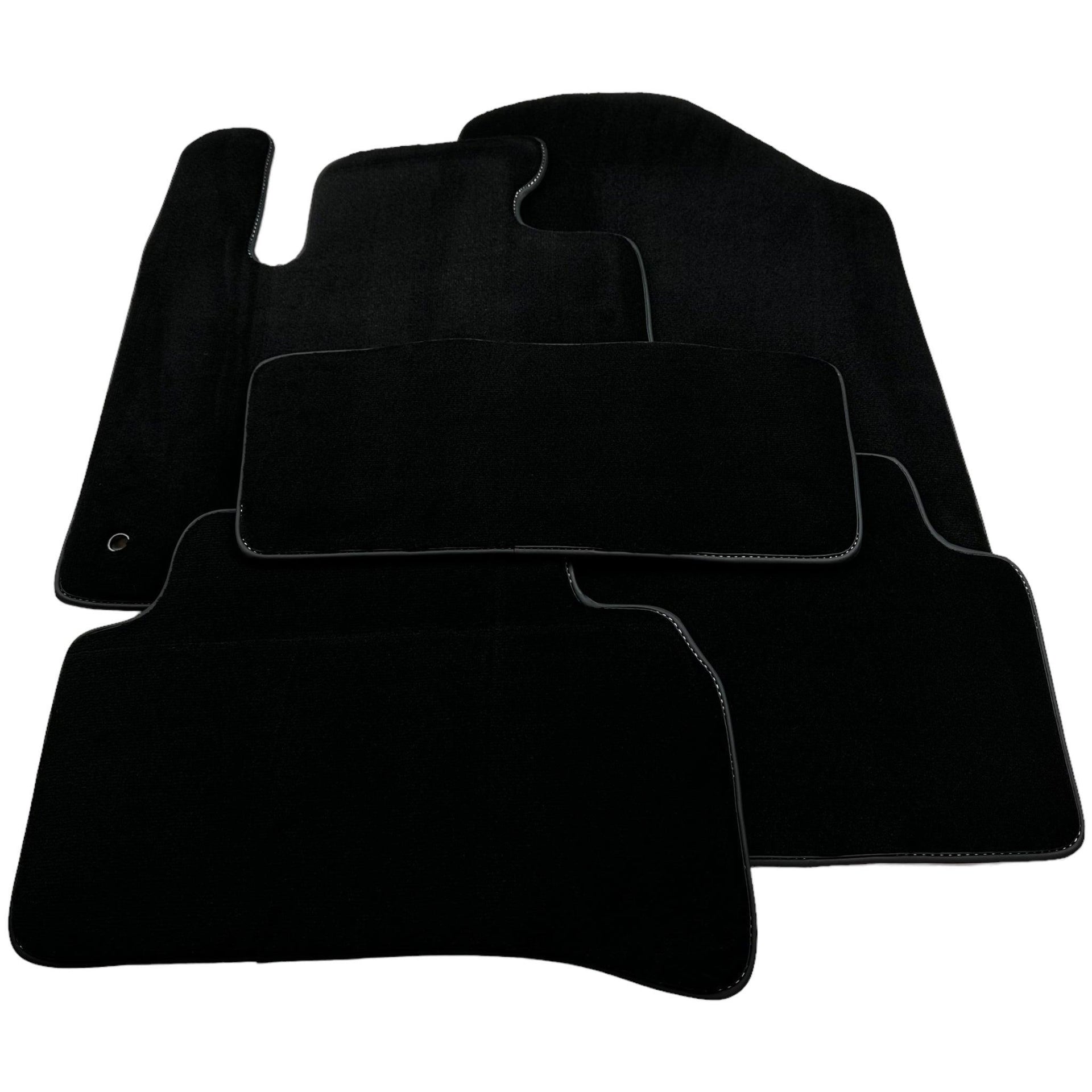 Black Floor Mats for Kia Picanto (2017-2020) - AutoWin