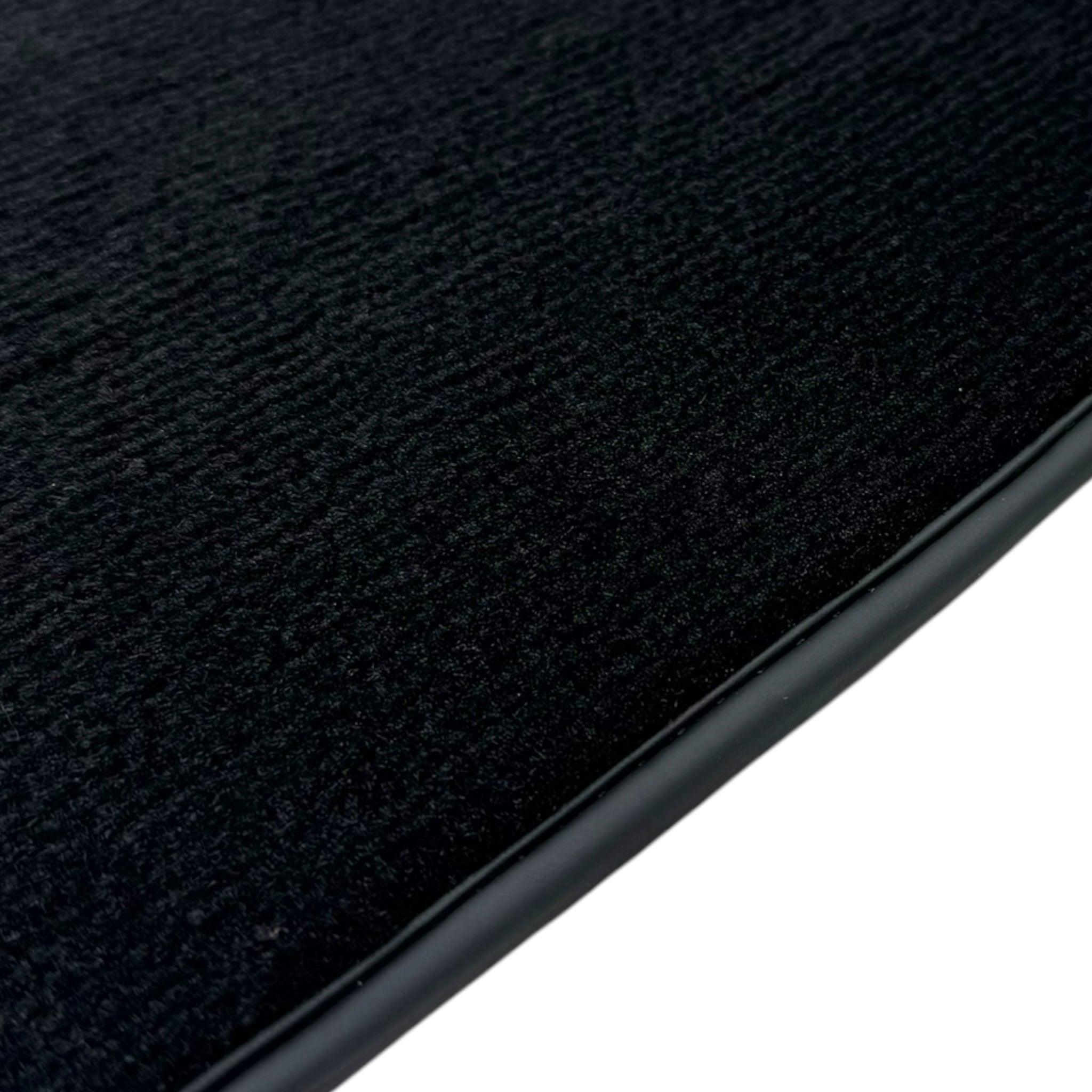 Black Floor Mats For Maserati MC20 (2020-2023) Italy Edition - AutoWin