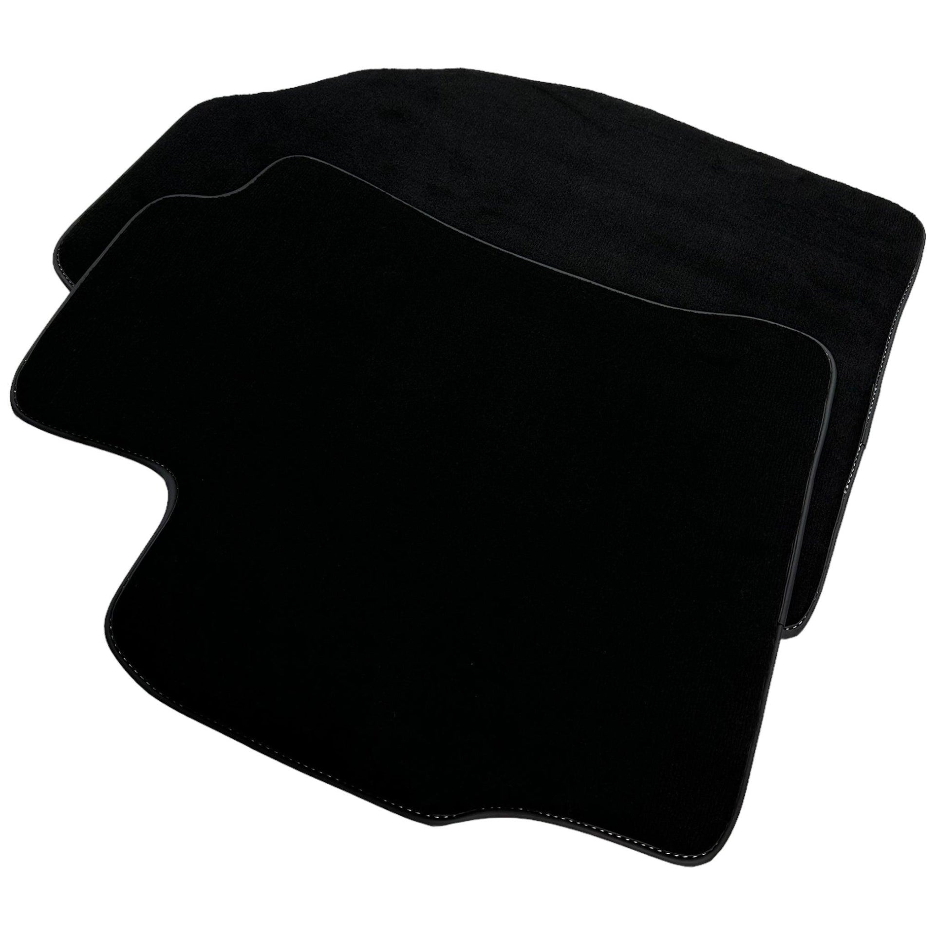 Black Floor Mats For Toyota Corolla E16 (2014-2019) - AutoWin