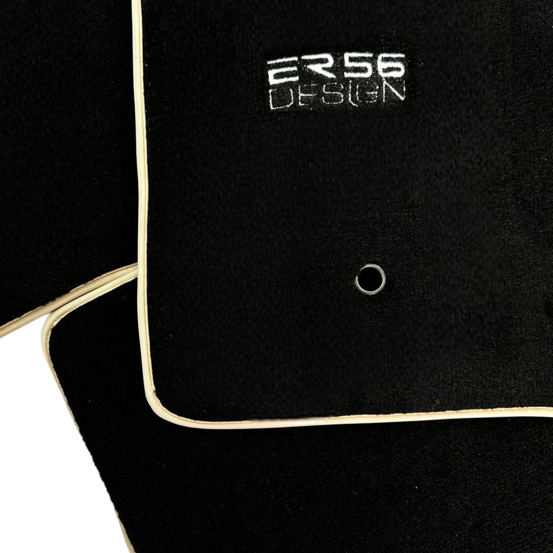 Black Floor Mats For Toyota Corolla Verso (2004-2009) ER56 Design - AutoWin