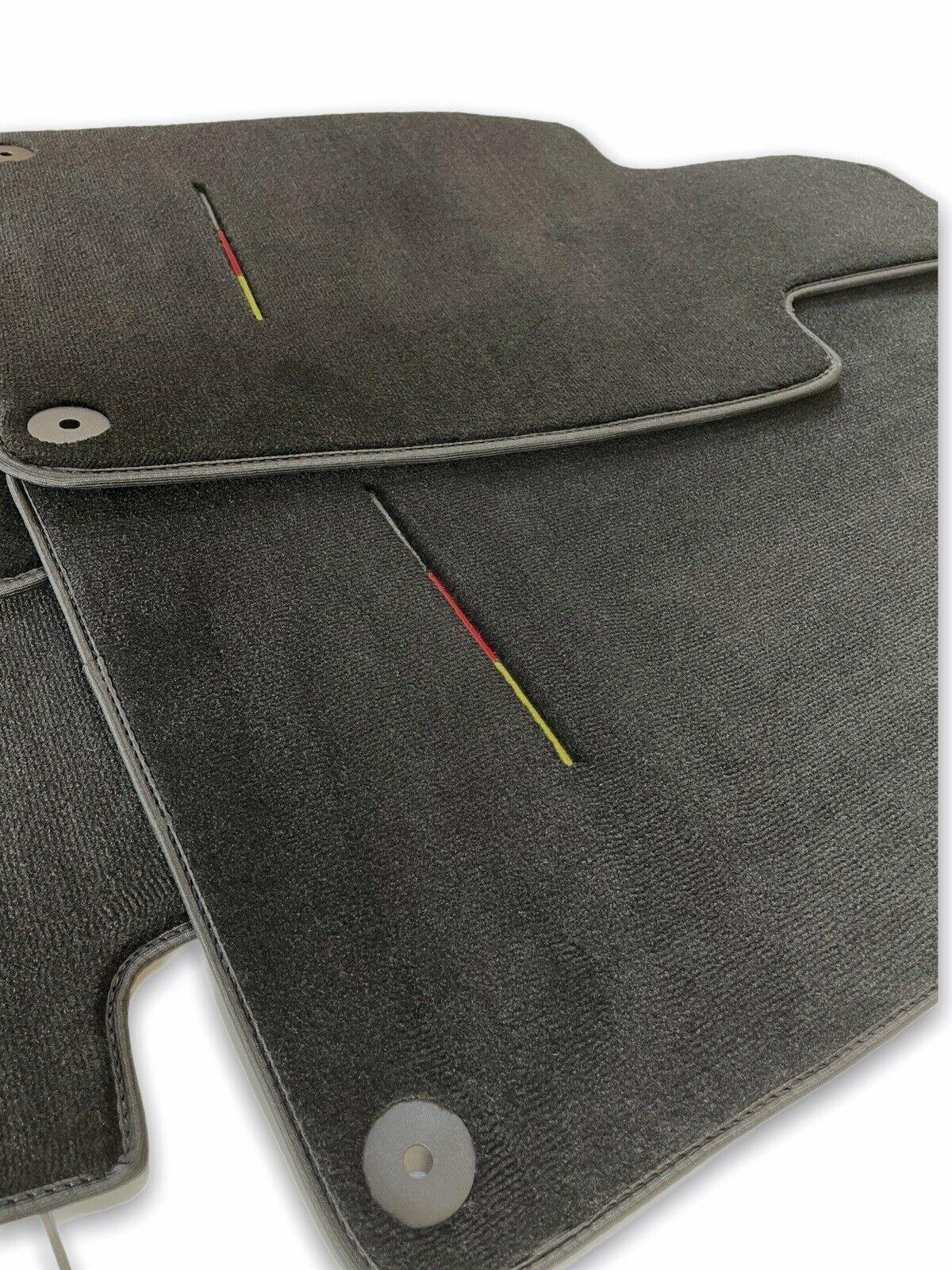 Floor Mats for Audi A4 - B7 Sedan (2005-2008) - AutoWin