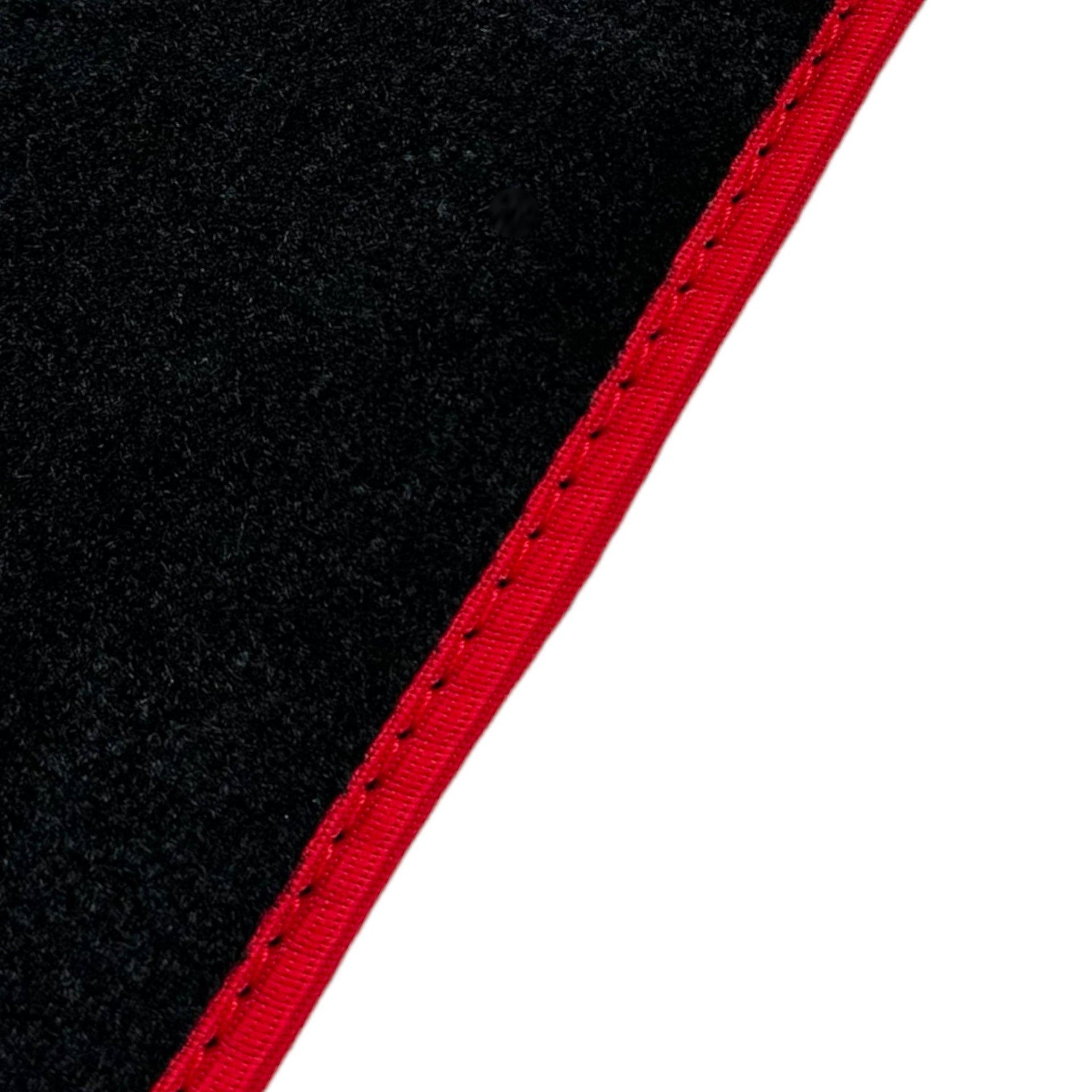 Black Floor Mats For Ford F150 (2009-2014) ER56 Design - AutoWin