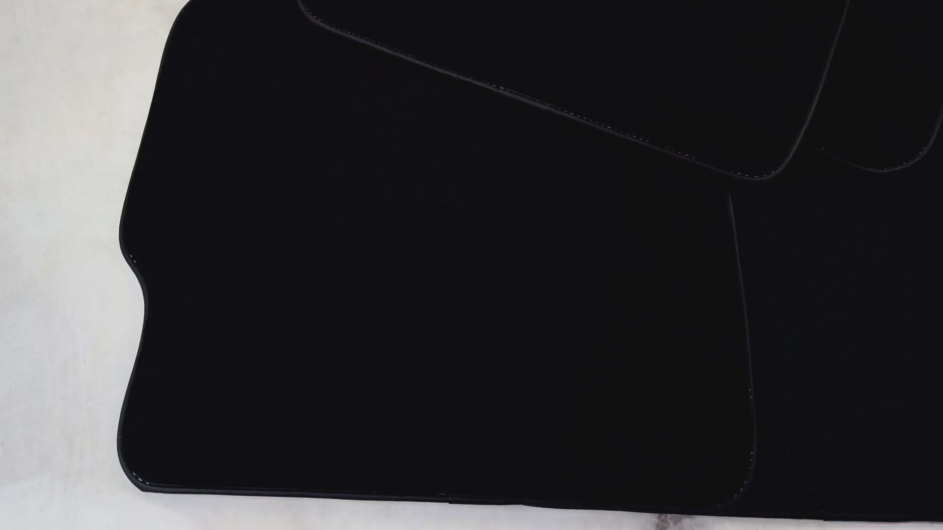 Black Floor Mats for Honda Accord (1998-2002) - AutoWin