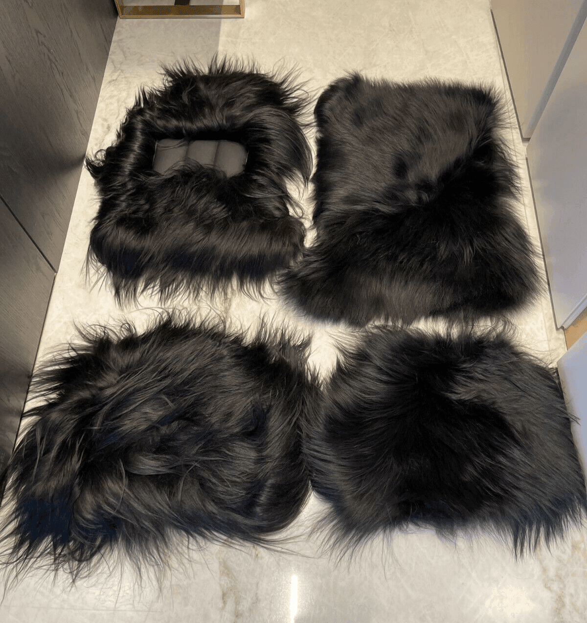 Sheepskin Floor Mats For Rolls Royce Spectre (2023-2024) ER56 Design Brand - AutoWin