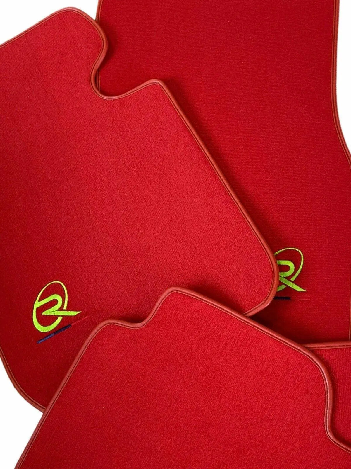 Red Floor Mats For BMW 7 Series G11 ROVBUT Brand Tailored Set Perfect Fit Green SNIP Collection - AutoWin