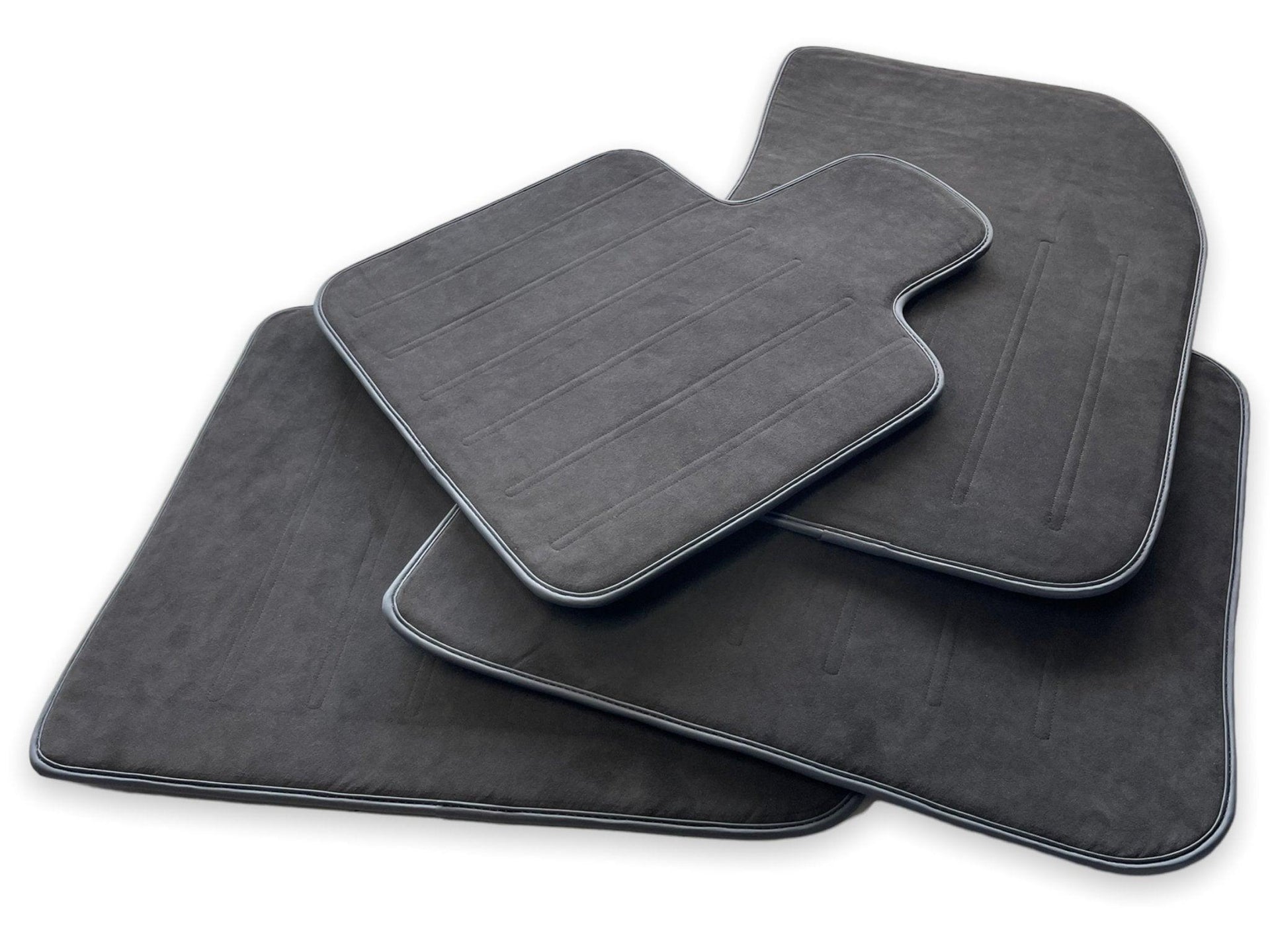 Alcantara Floor Mats For Rolls Royce Black Badge Cullinan - AutoWin