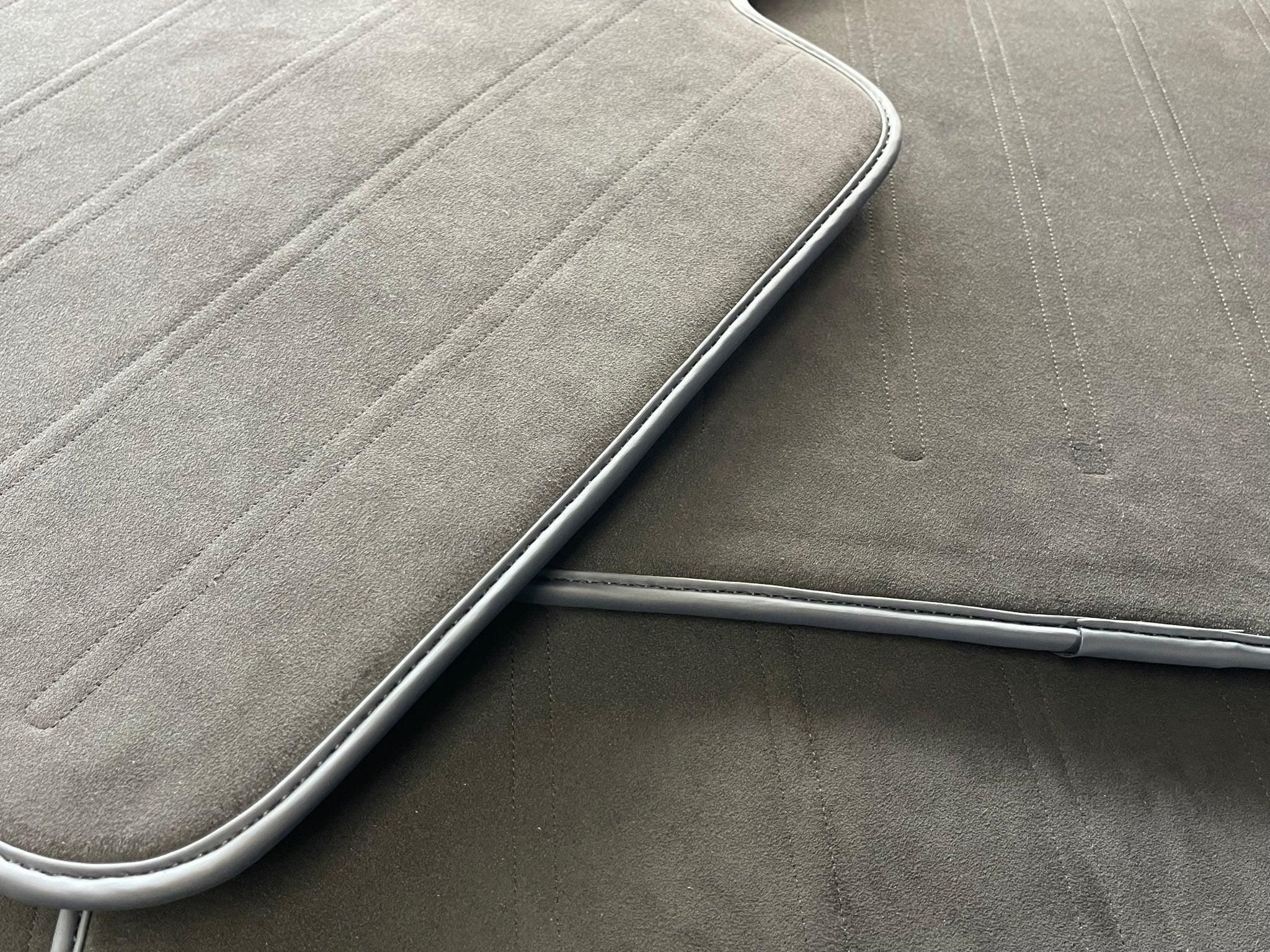 Alcantara Floor Mats For Rolls Royce Black Badge Cullinan - AutoWin