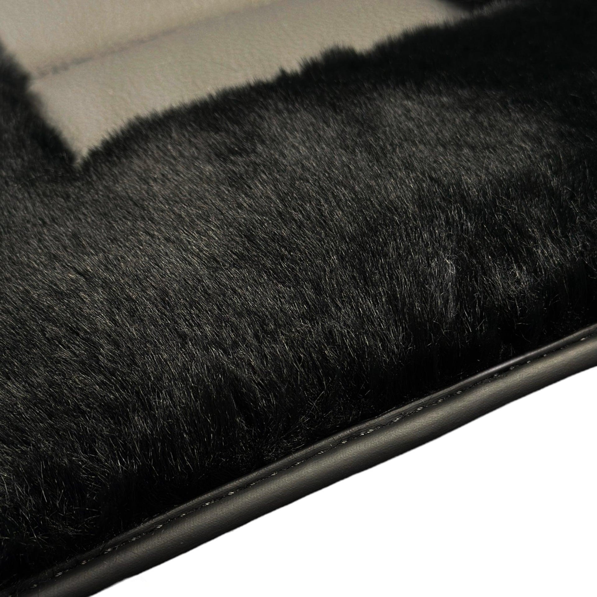 Black Sheepskin Floor Mats For BMW 5 Series E34 Sedan No Steps Edition - AutoWin