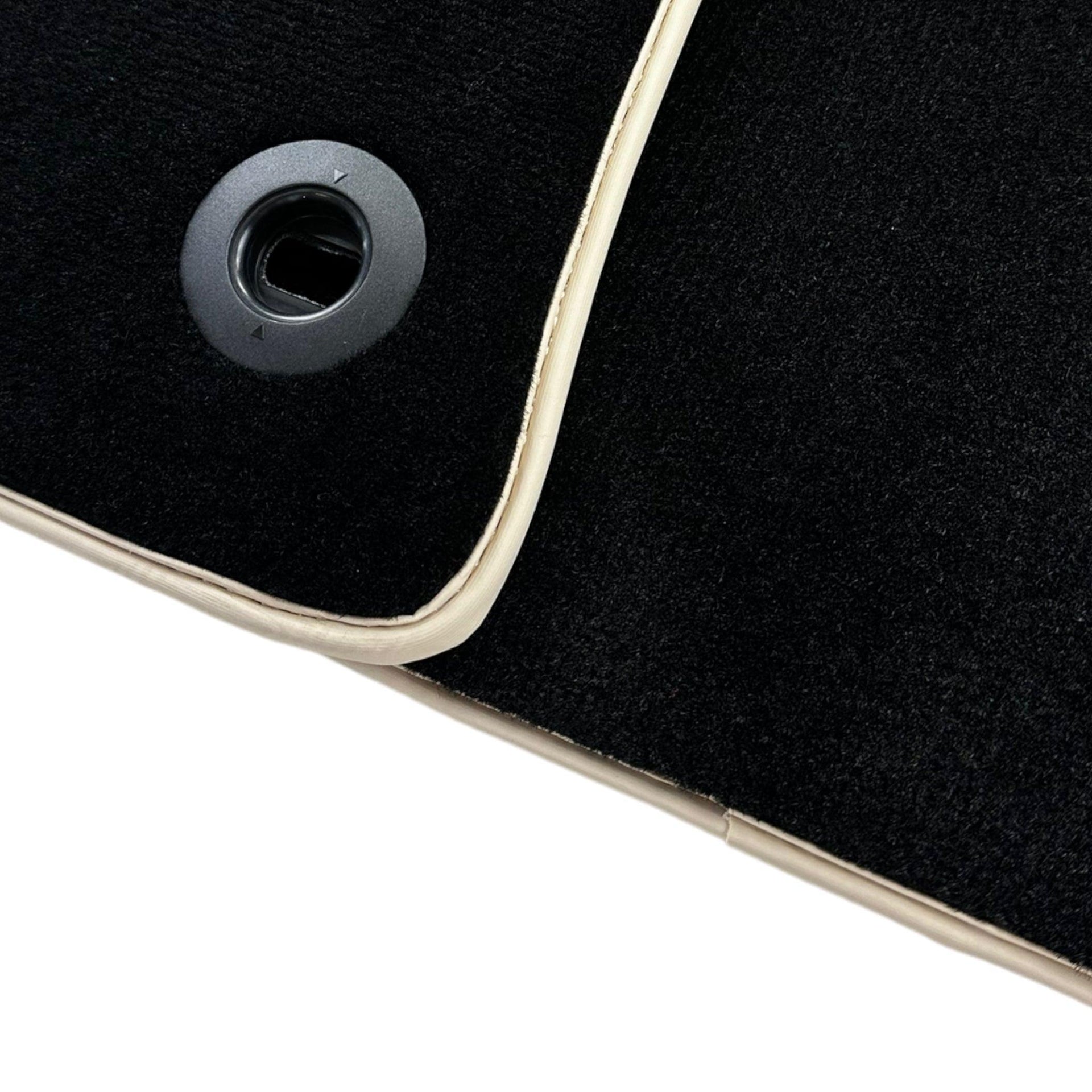 Black Floor Mats For Toyota Corolla CR1 (2019) - AutoWin