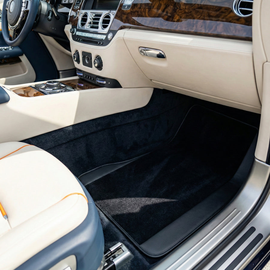 Tapetes de Carro Personalizados Negros para Rolls Royce Dawn (2016-2023) com Couro Preto