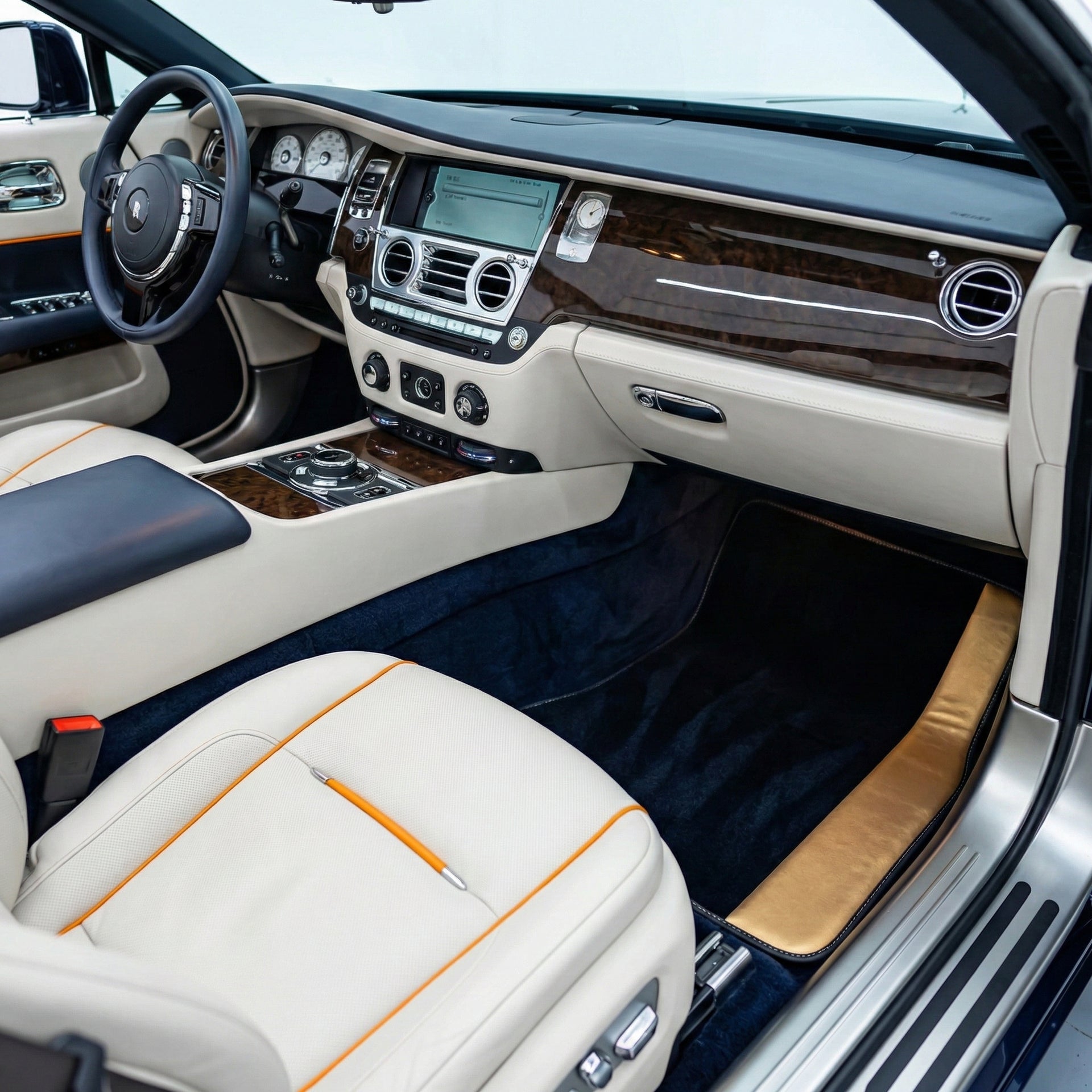 Leather Floor Mats For Rolls Royce Dawn RR6 2016-2023 ER56 Design Brand - ER56 Design