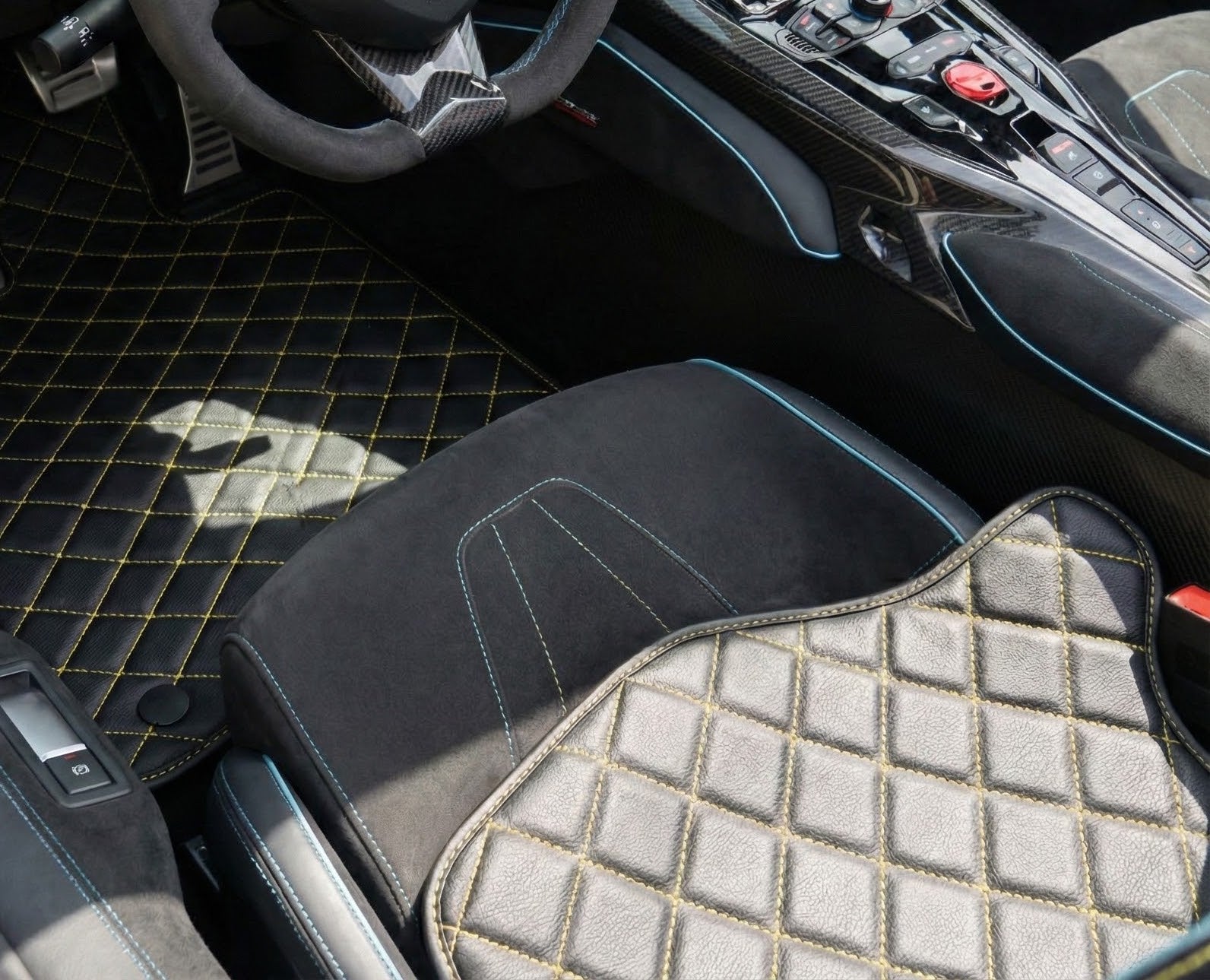 Customizable Floor Mats for Lamborghini Centenario (2016-2017) | Orange Trim - AutoWin.EU