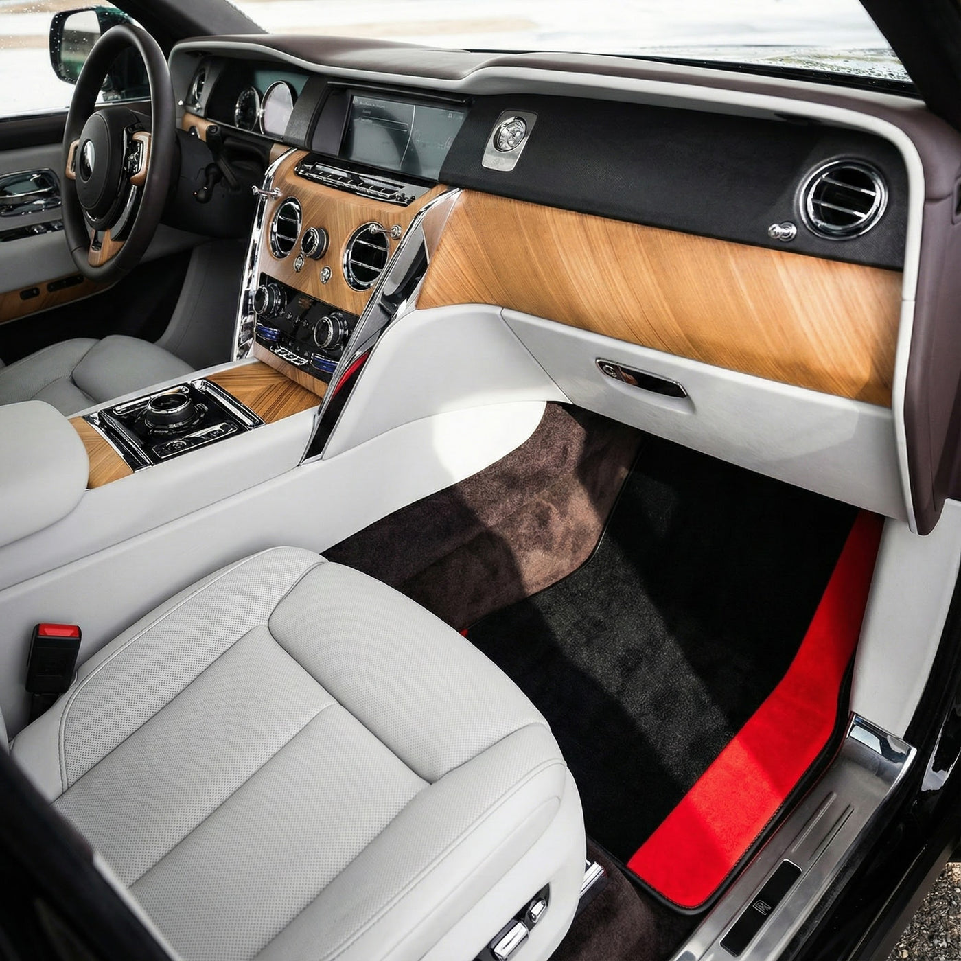 Custom Black Floor Mats for Rolls Royce Cullinan with Red Alcantara Leather