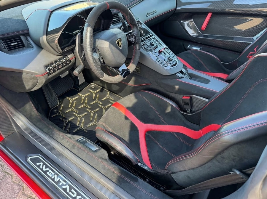 Tapetes de pele de carbono para Lamborghini Aventador SV