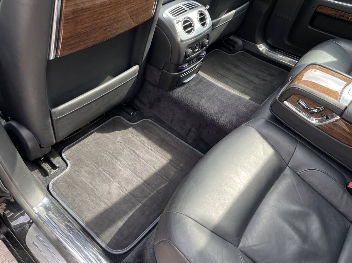 Customizable Leather Floor Mats with Double Diamond Pattern for Rolls Royce Ghost Series II (2021–2024) - AutoWin