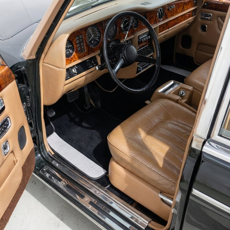 Tapetes de carro pretos para Rolls Royce Wraith 2013–2023 com bordos em couro cinza