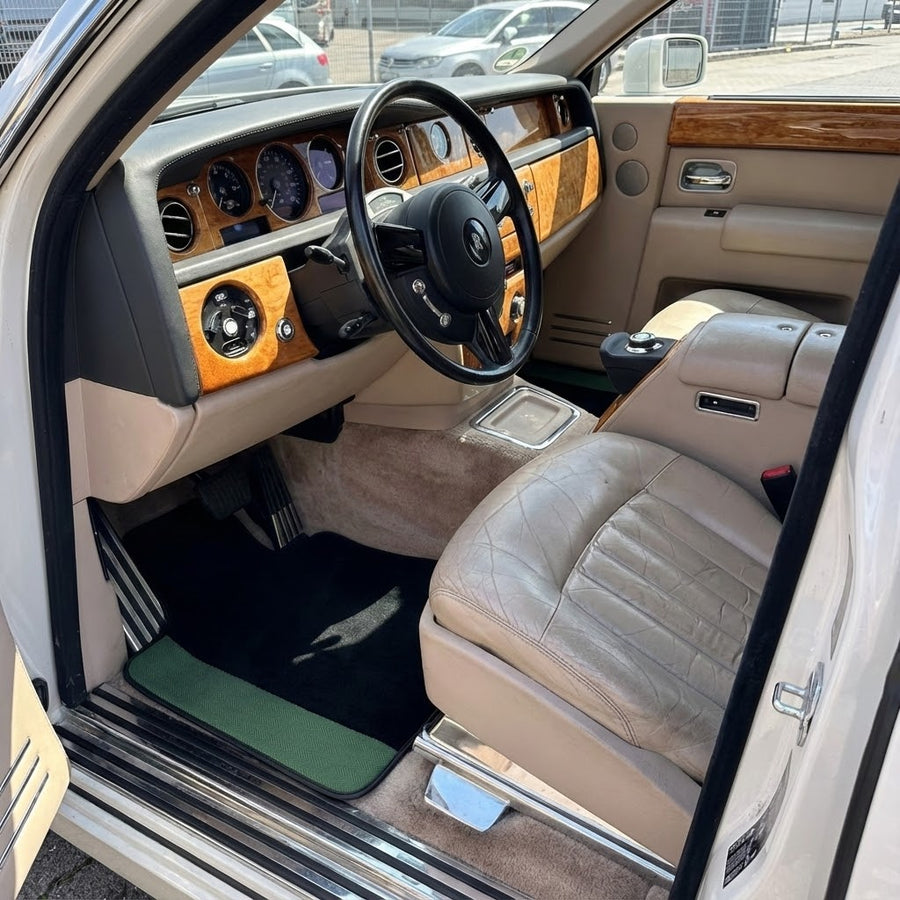 Black Floor Mats for Rolls Royce Phantom Sedan (2003-2016) with Green Leather Borders