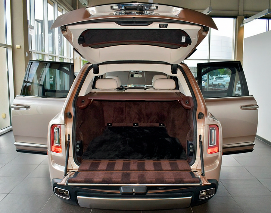 Customizable Black Sheepskin Trunk Floor Mat for Rolls-Royce Dawn (2016-2023)