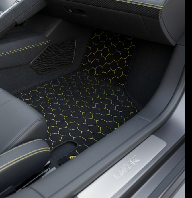 Customizable Floor Mats From Carpet With Leather for Lamborghini Countach (1974–1990) - AutoWin