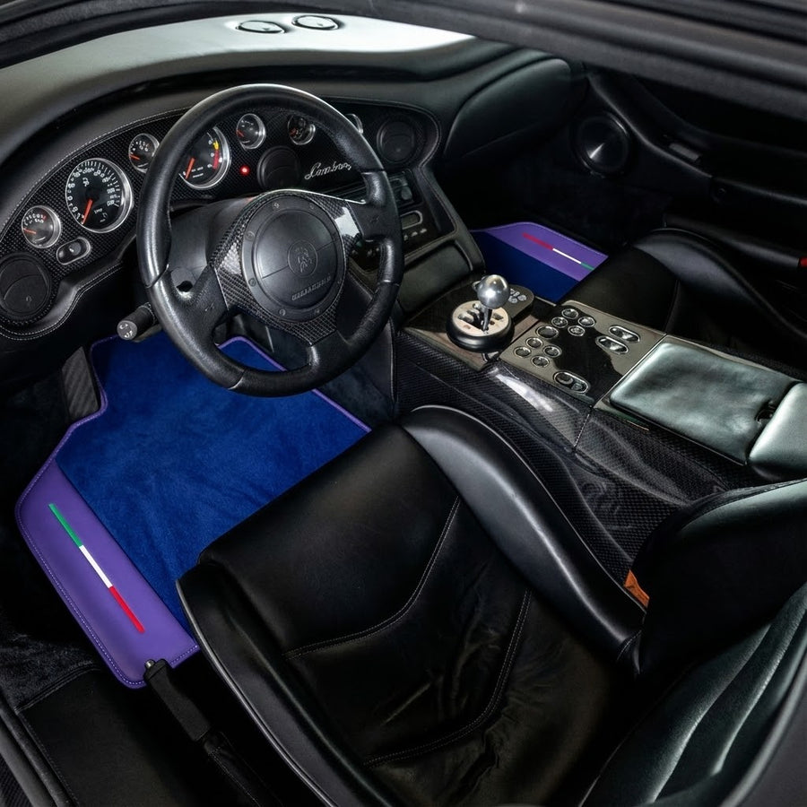 Tapetes de carro azuis personalizáveis para Lamborghini Diablo (1990-2001) com pele roxa