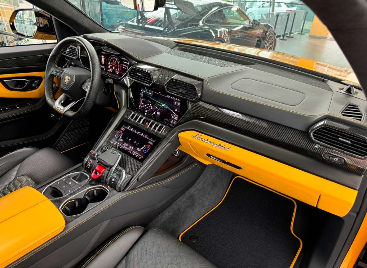 Floor Liners For Lamborghini Urus