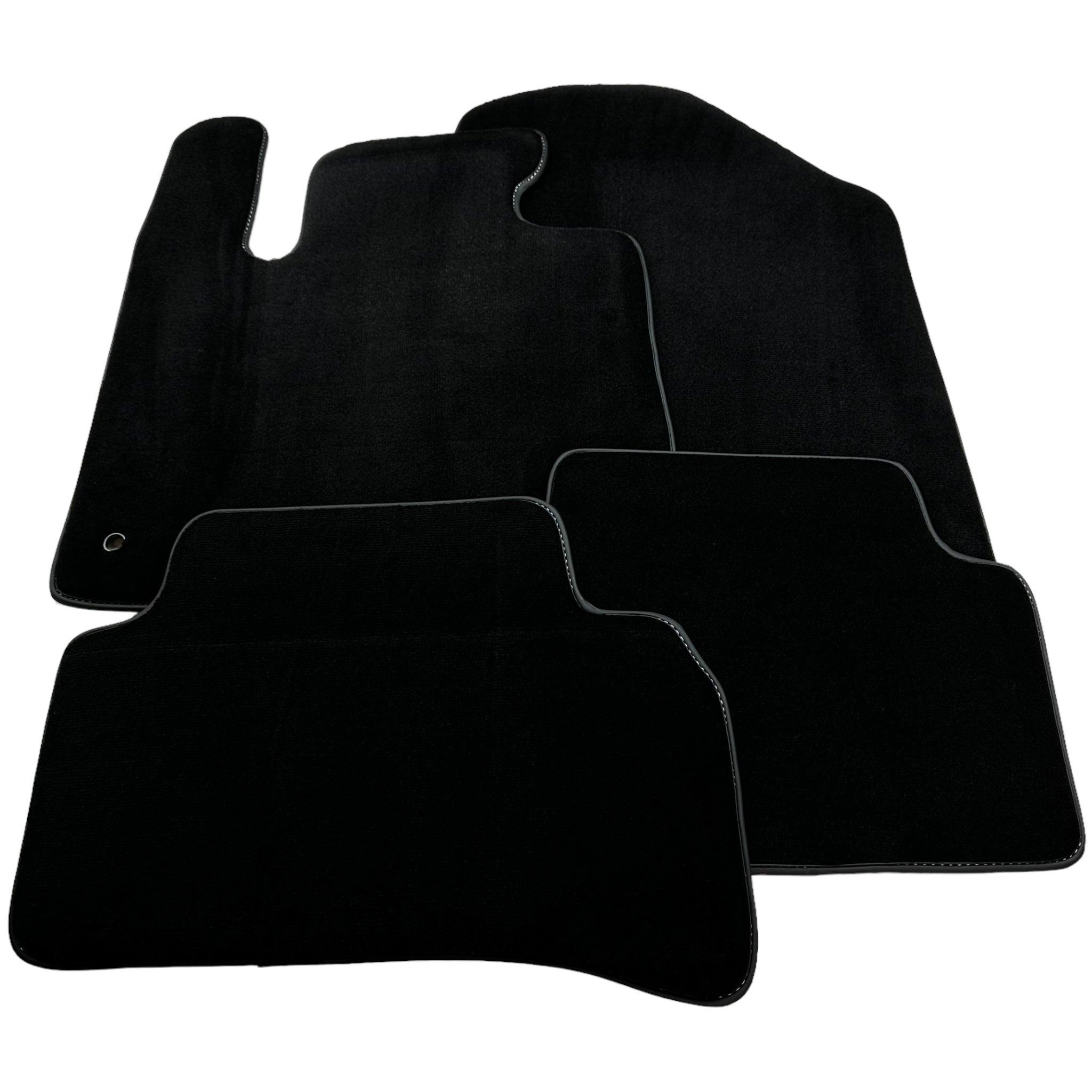 Black Floor Mats for Kia Niro (2017-2019) Plug-in Hybrid - AutoWin