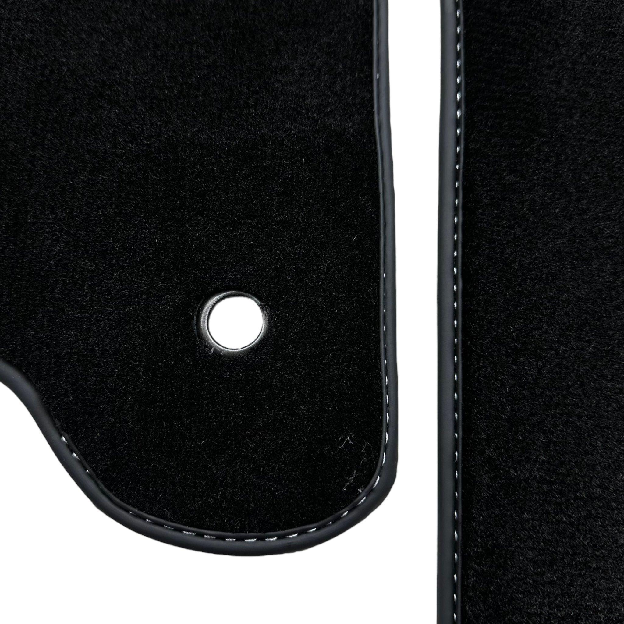 Black Floor Mats for Kia Niro (2017-2019) Plug-in Hybrid - AutoWin