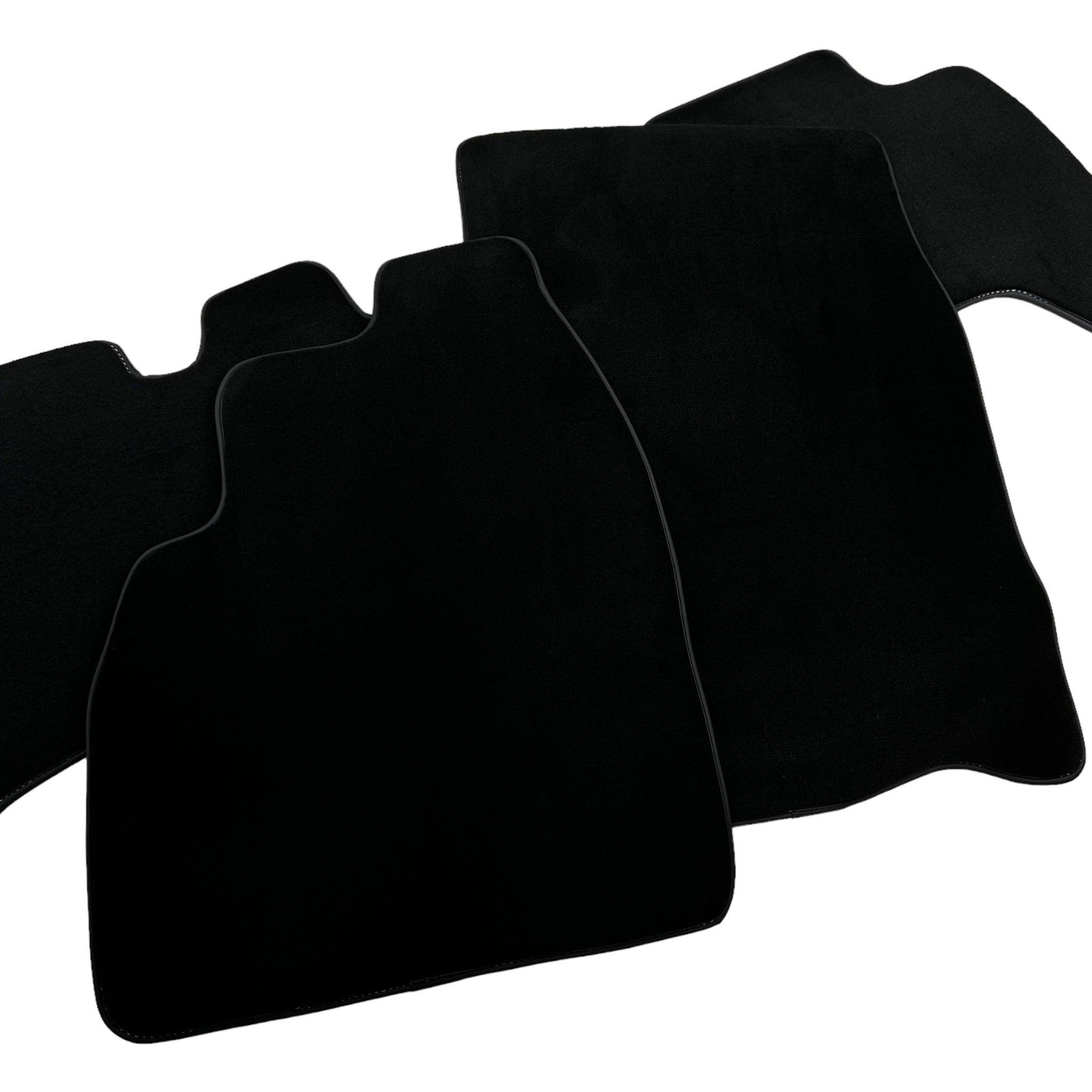 Black Floor Mats For Toyota Land Cruiser 80 (1985-1997) - AutoWin
