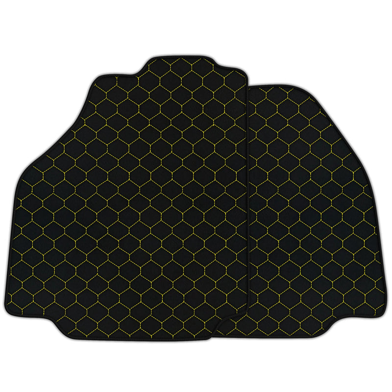 Tapetes de carro em pele personalizáveis com padrão hexagonal para Ferrari 458 Spider (2012-2015)