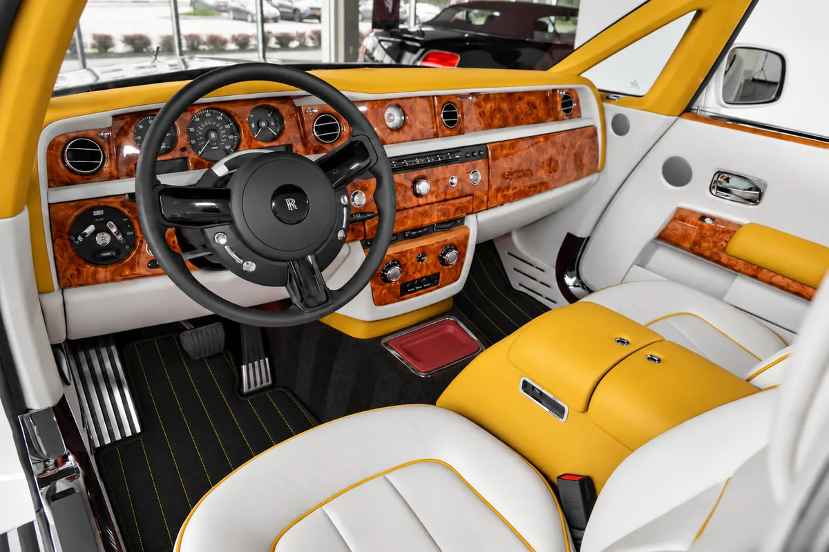 Customizable Leather Floor Mats with Line Pattern for Rolls Royce Phantom Drophead Coupe (2007-2016) inside the vehicle