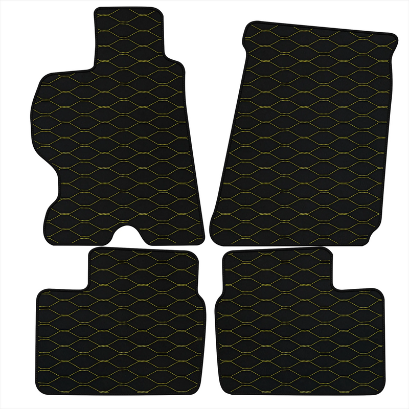 Alfombrilhas de carro em couro personalizáveis com padrão Viper Hex para Ferrari FF (2011-2016)