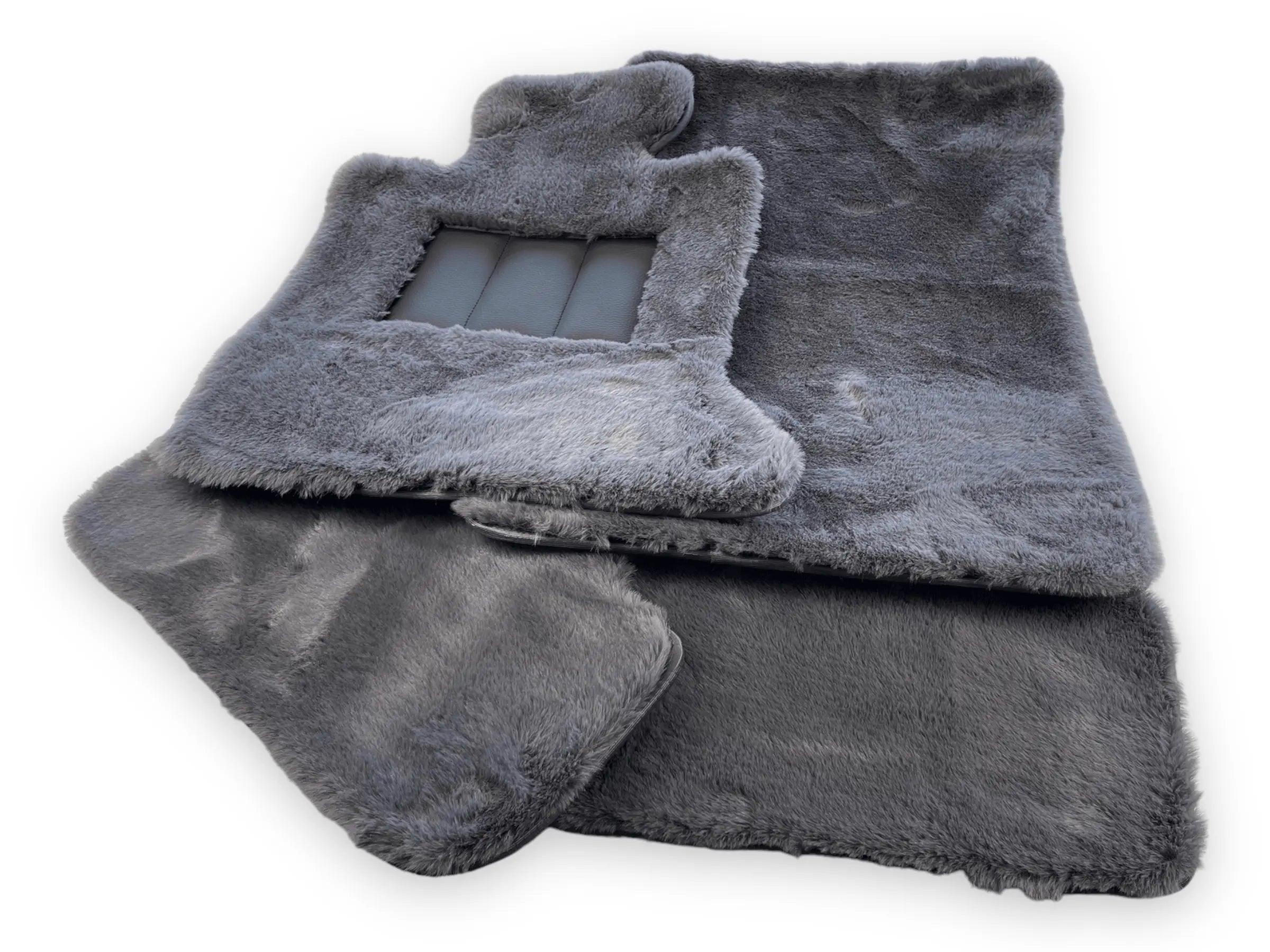 Dark Gray Sheepskin Floor Mats For Bentley Flying Spur (2005-2013) Design Brand - AutoWin