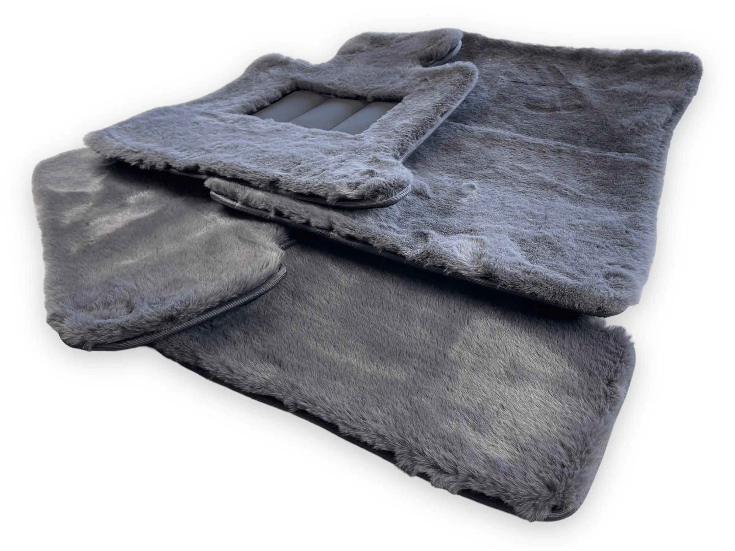 Dark Gray Sheepskin Floor Mats For Bentley Flying Spur (2005-2013) Design Brand - AutoWin