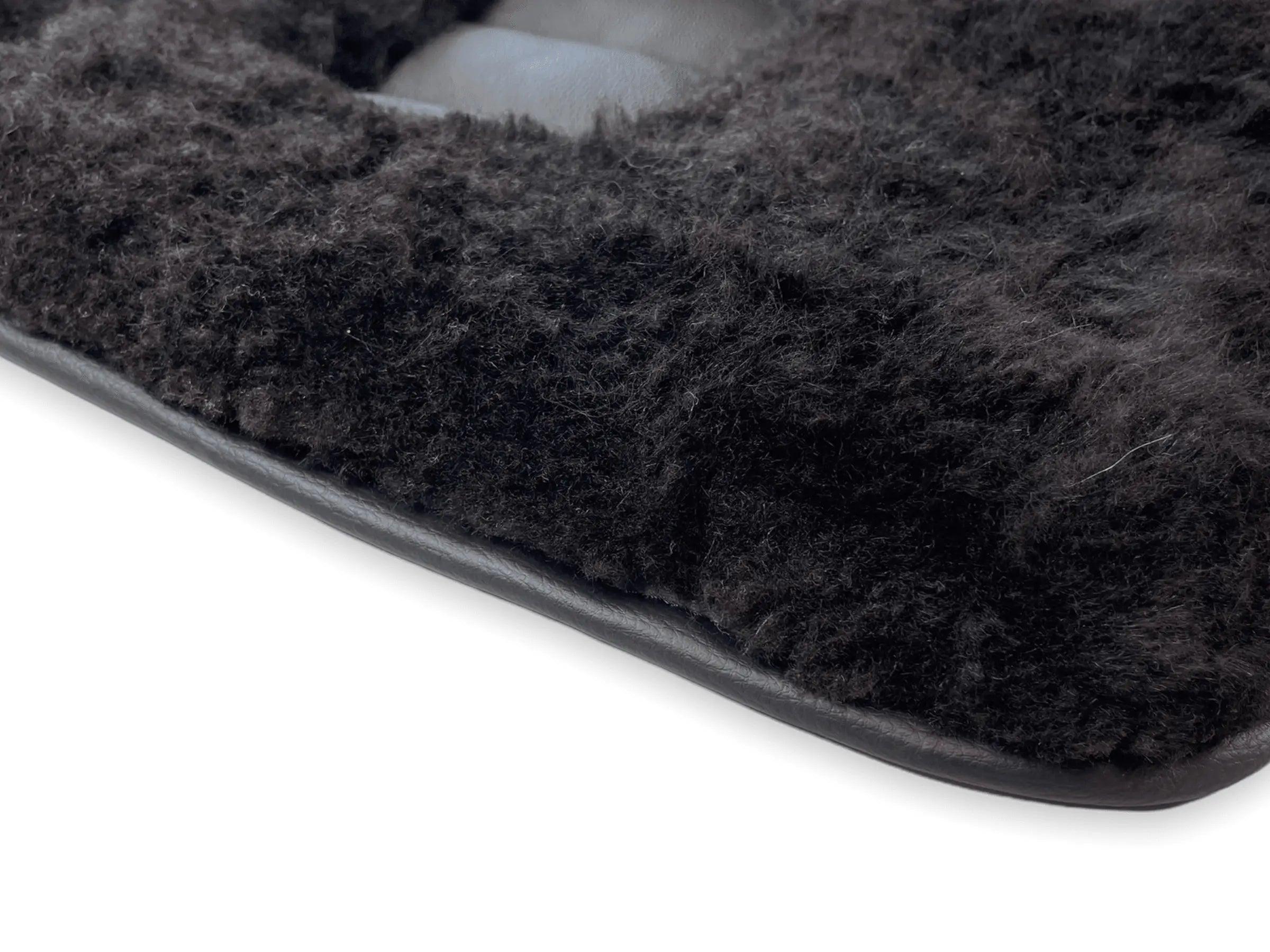 Genuine Sheepskin Floor Mats Bentley Bentayga Er56 Design Brand - AutoWin