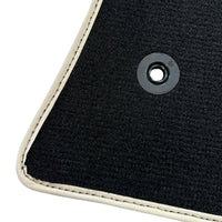 Black Floor Mats For Mitsubishi Pajero V80 (2006-2011) - AutoWin