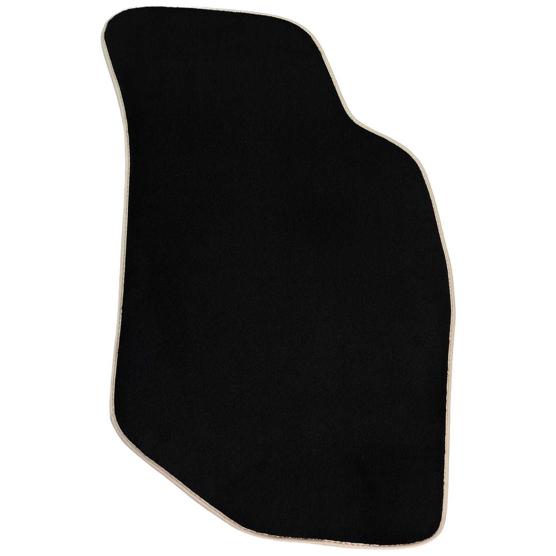 Black Floor Mats For Toyota Hilux (2005-2015) - AutoWin