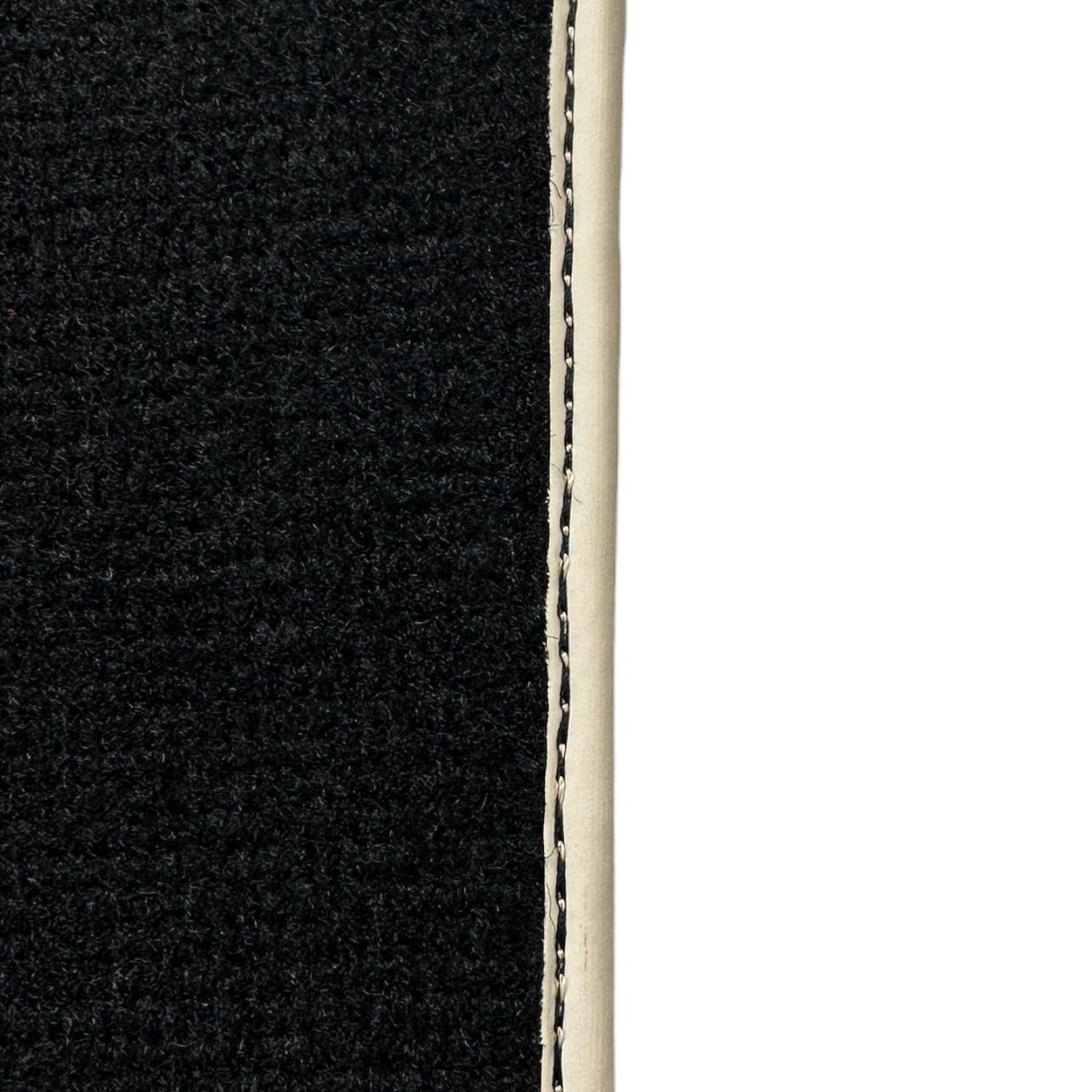 Black Floor Mats For Nissan Patrol (1997-2006) - AutoWin