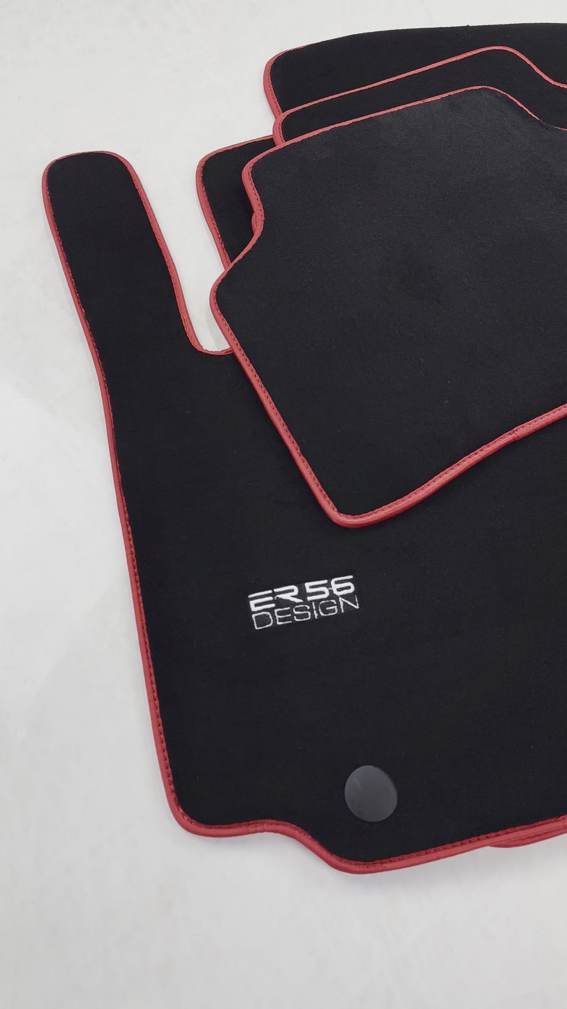 Tapetes de Carro Pretos para Mercedes-Benz Classe C W206 (2021-2023) Design ER56 - ER56 Design