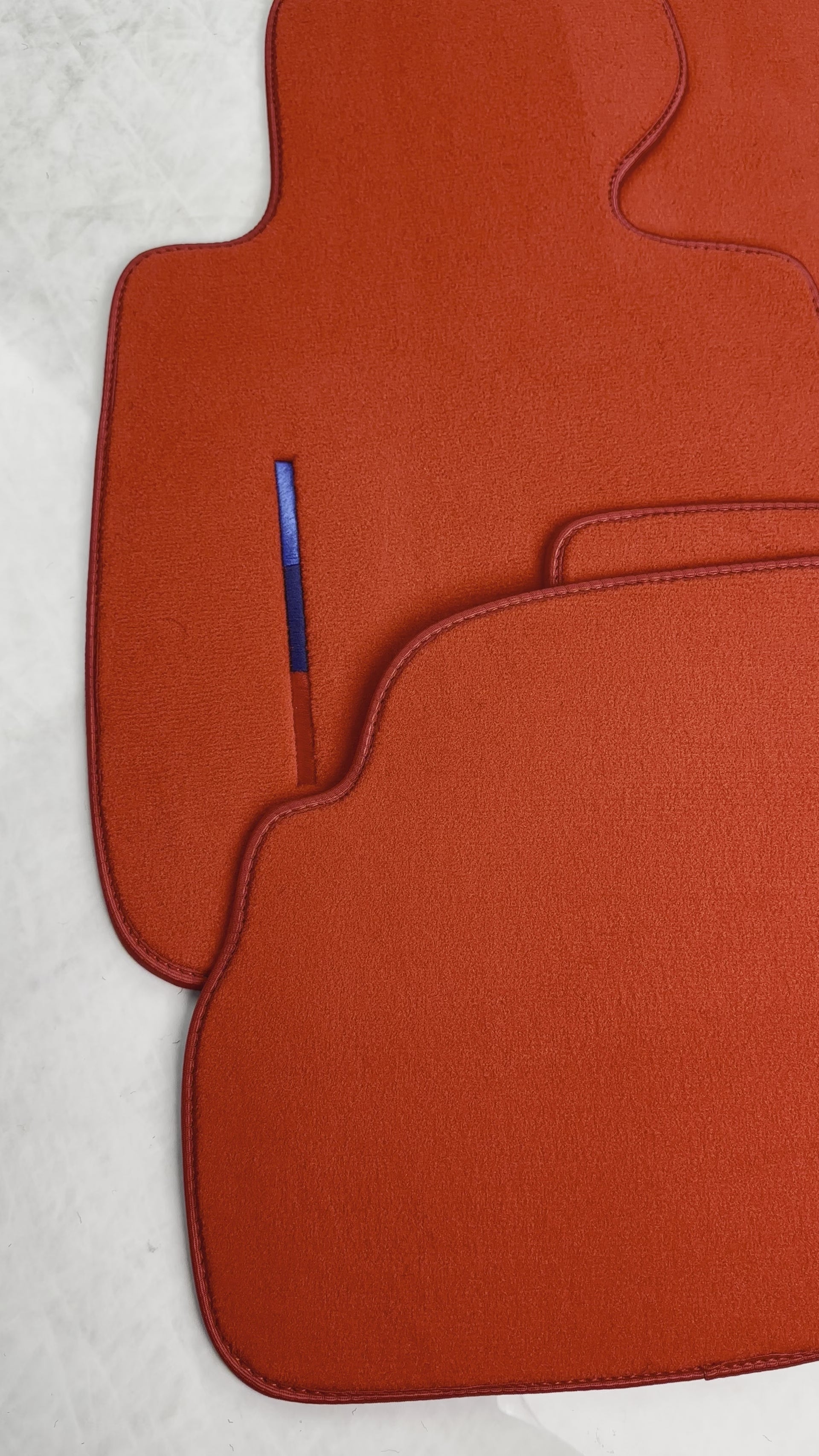 Tapetes Vermelhos Para BMW M3 E92 Com Pacote M - AutoWin.EU