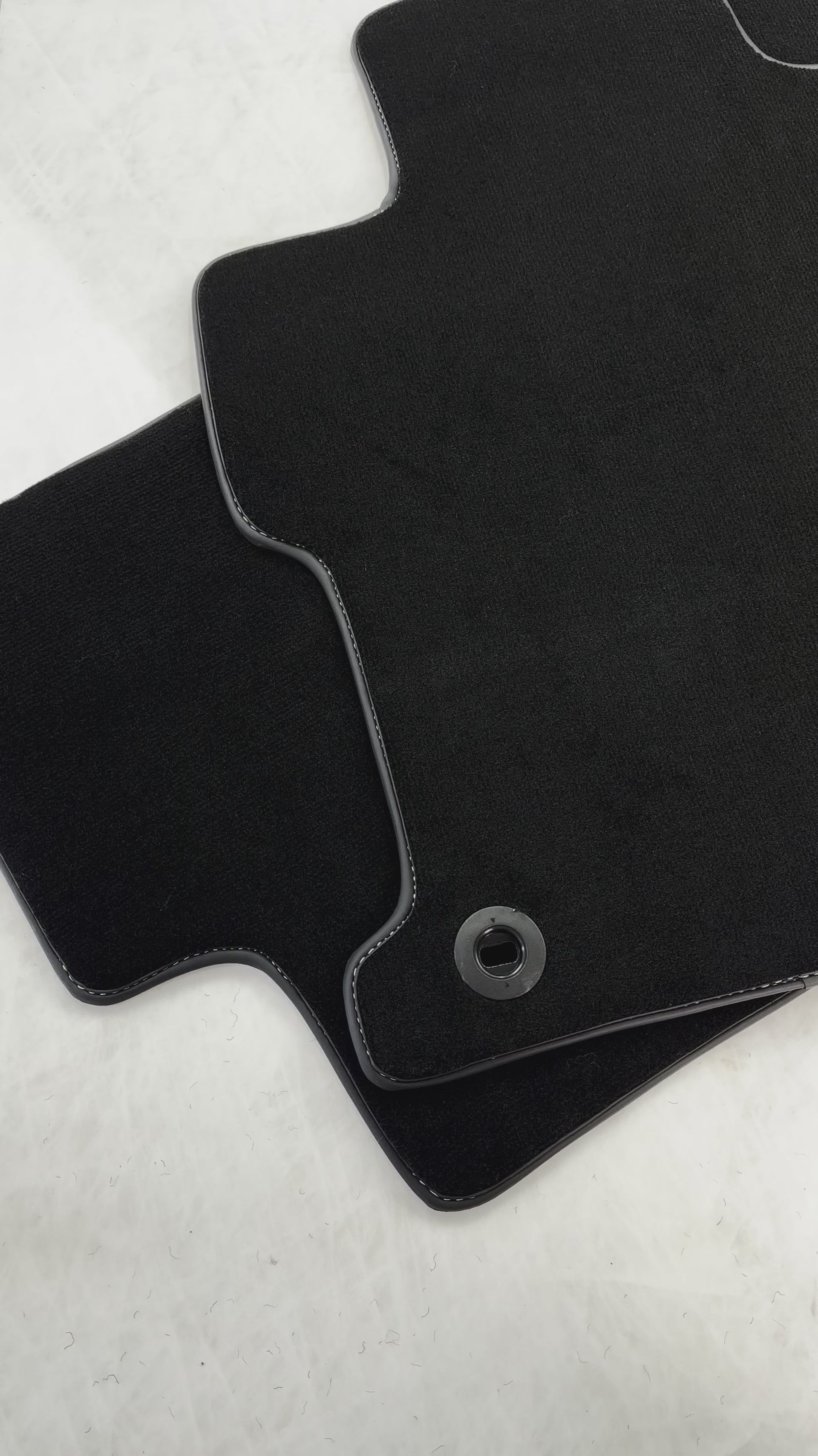 Mats de carro pretos para Honda Civic IX (2012-2016) - AutoWin