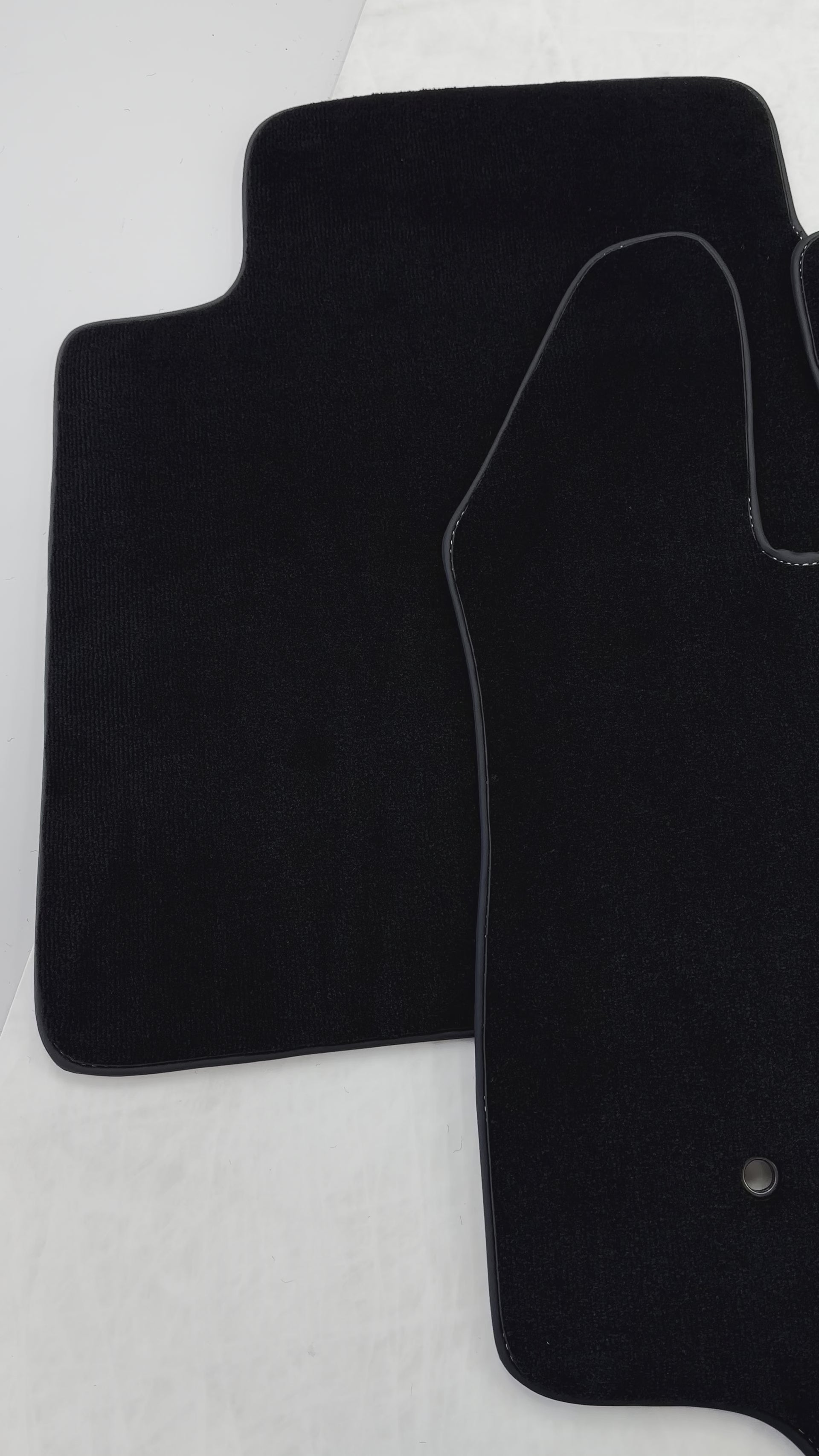 Mats de carro pretos para Ford Edge (2016) - AutoWin