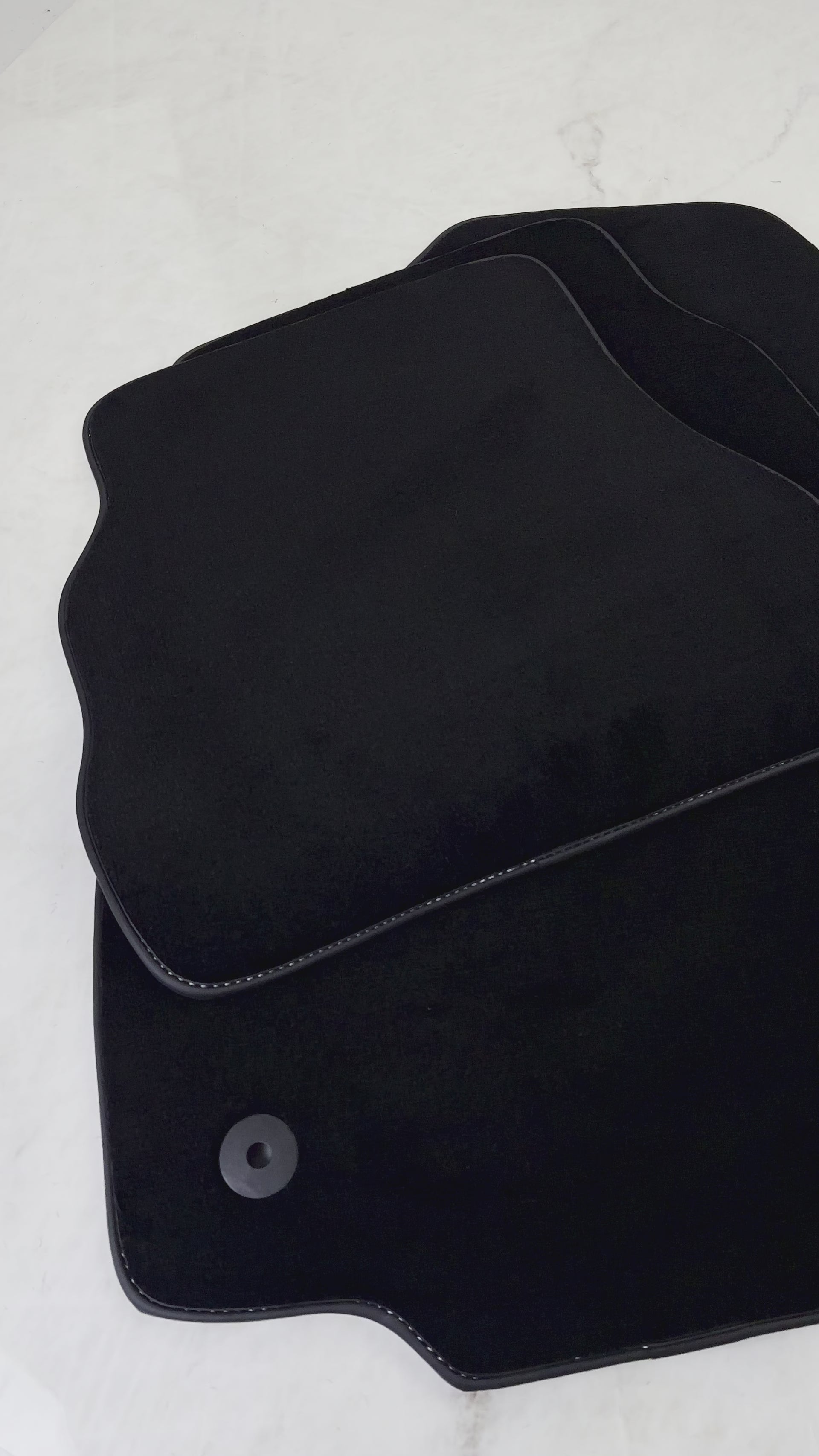 Mats de Carro Pretos para Ford B-Max (2012-2017) - AutoWin