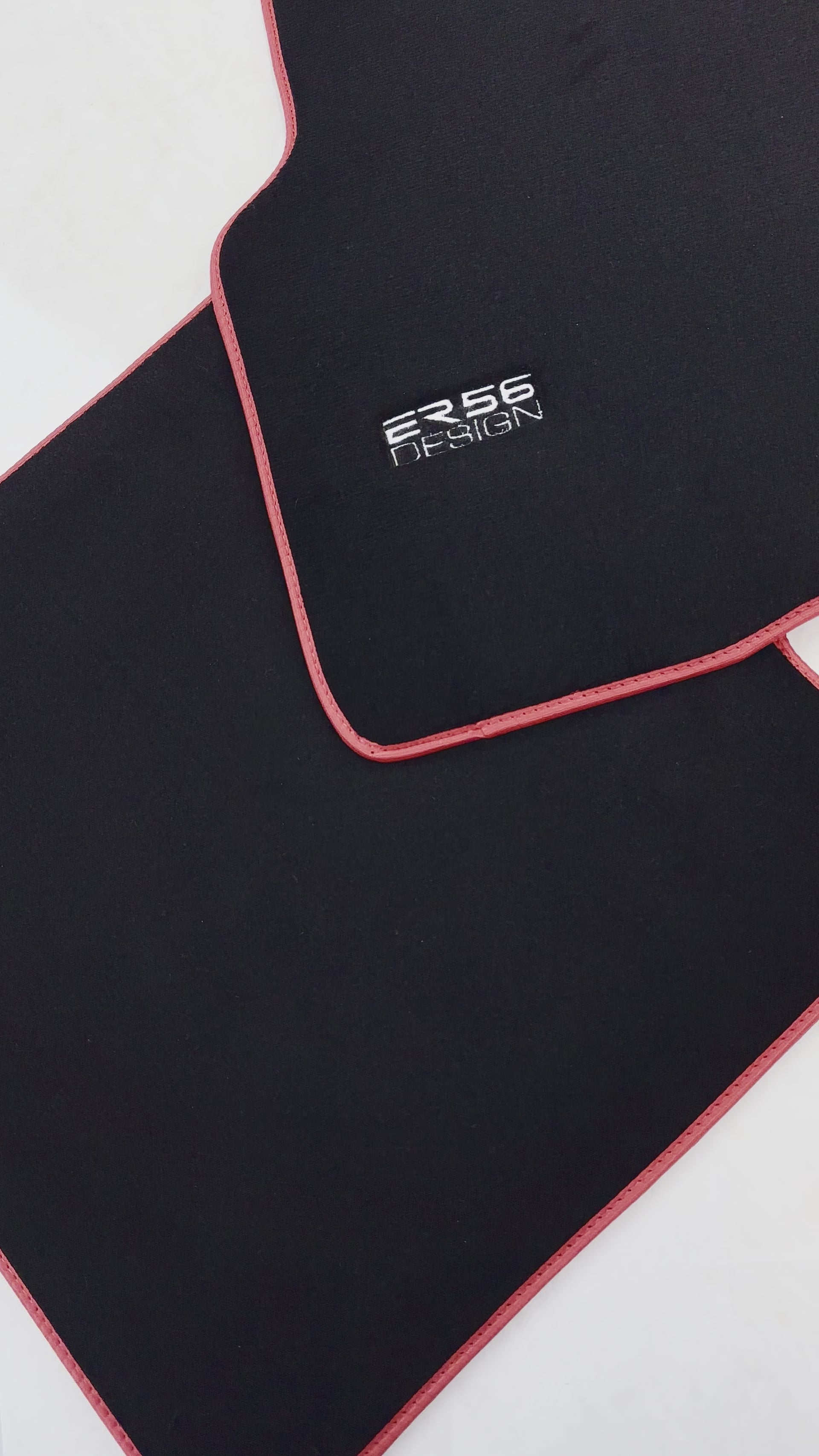 Tapetes de carro pretos para Ford F150 (2009-2014) Design ER56 - AutoWin