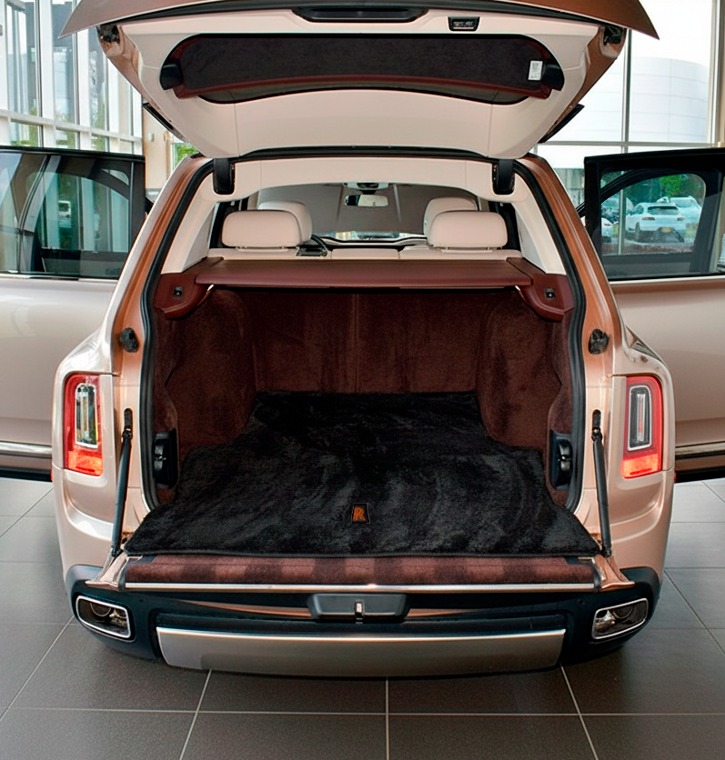 Customizable Black Sheepskin Trunk Mat for Rolls-Royce Spectre